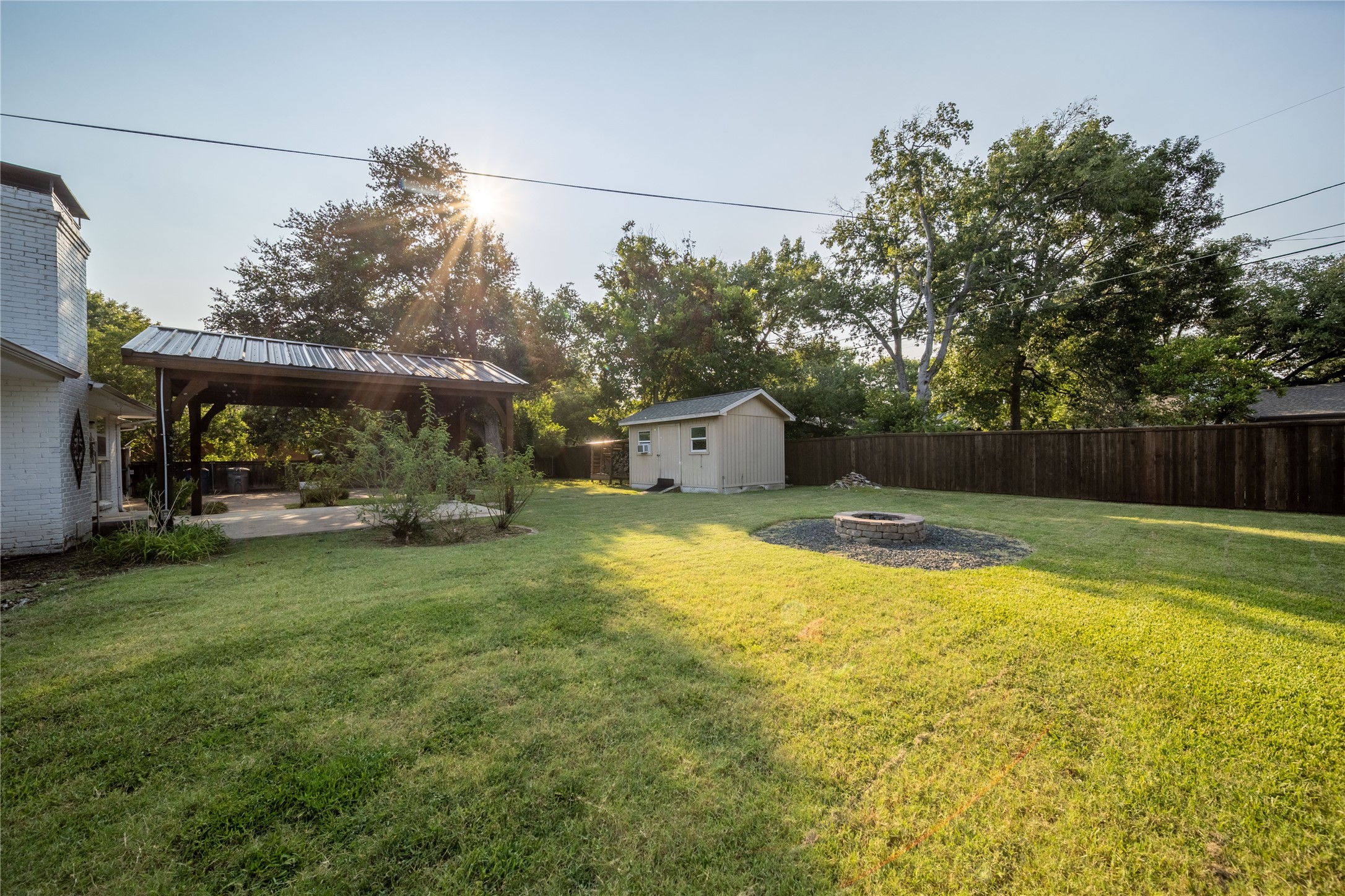 3559 Warick Drive