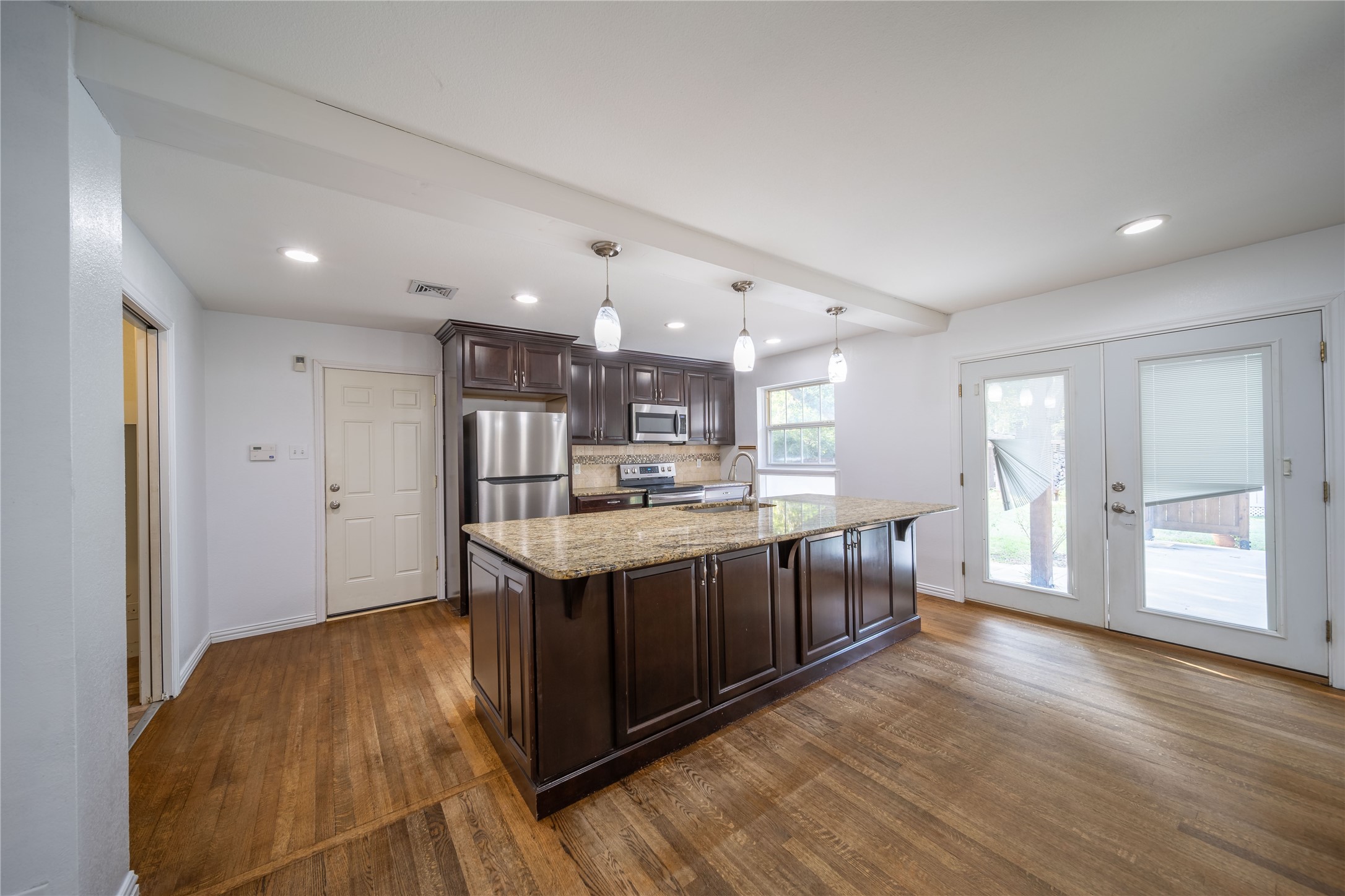 3559 Warick Drive