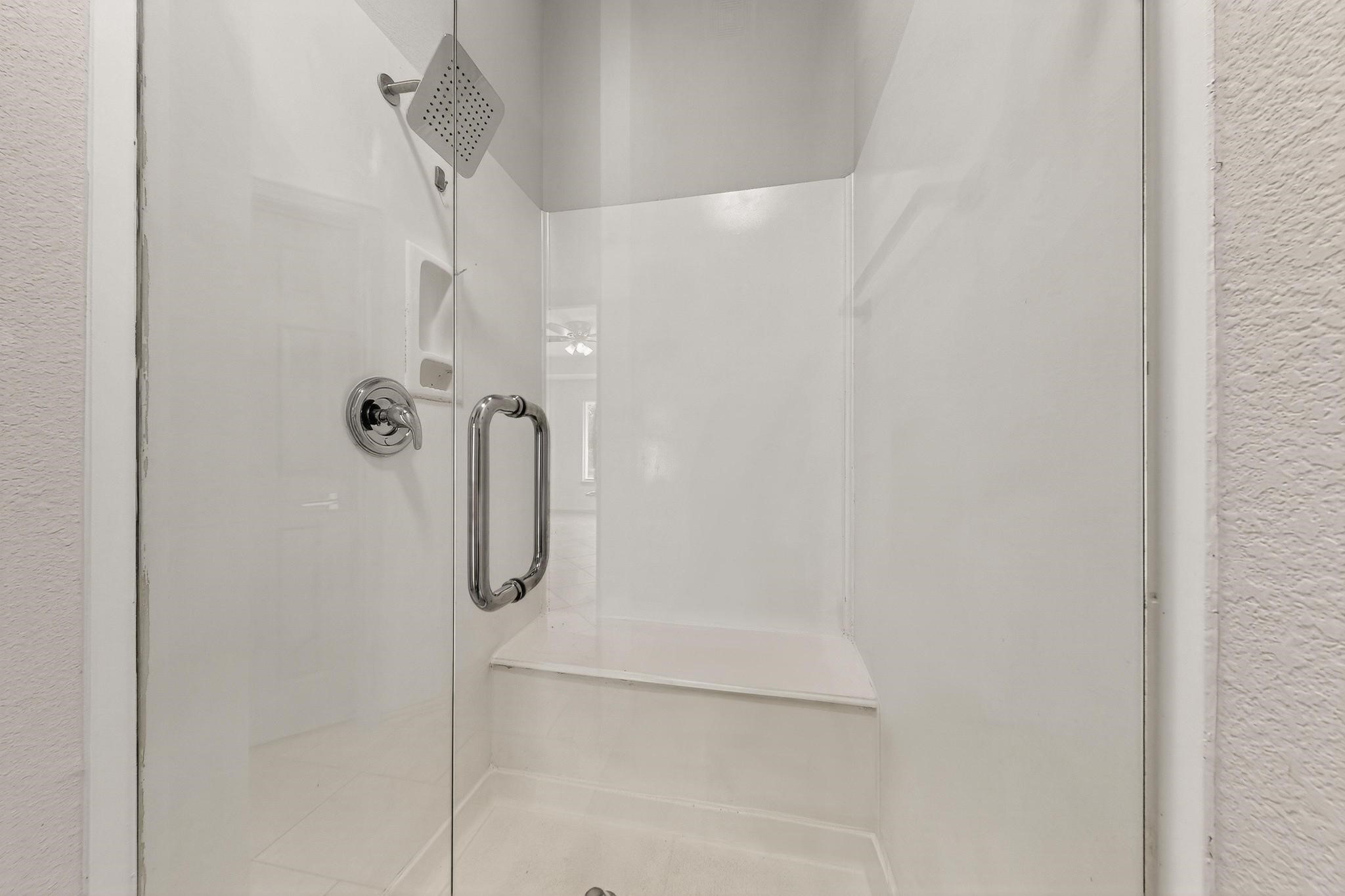 2825 Rosewood Boulevard