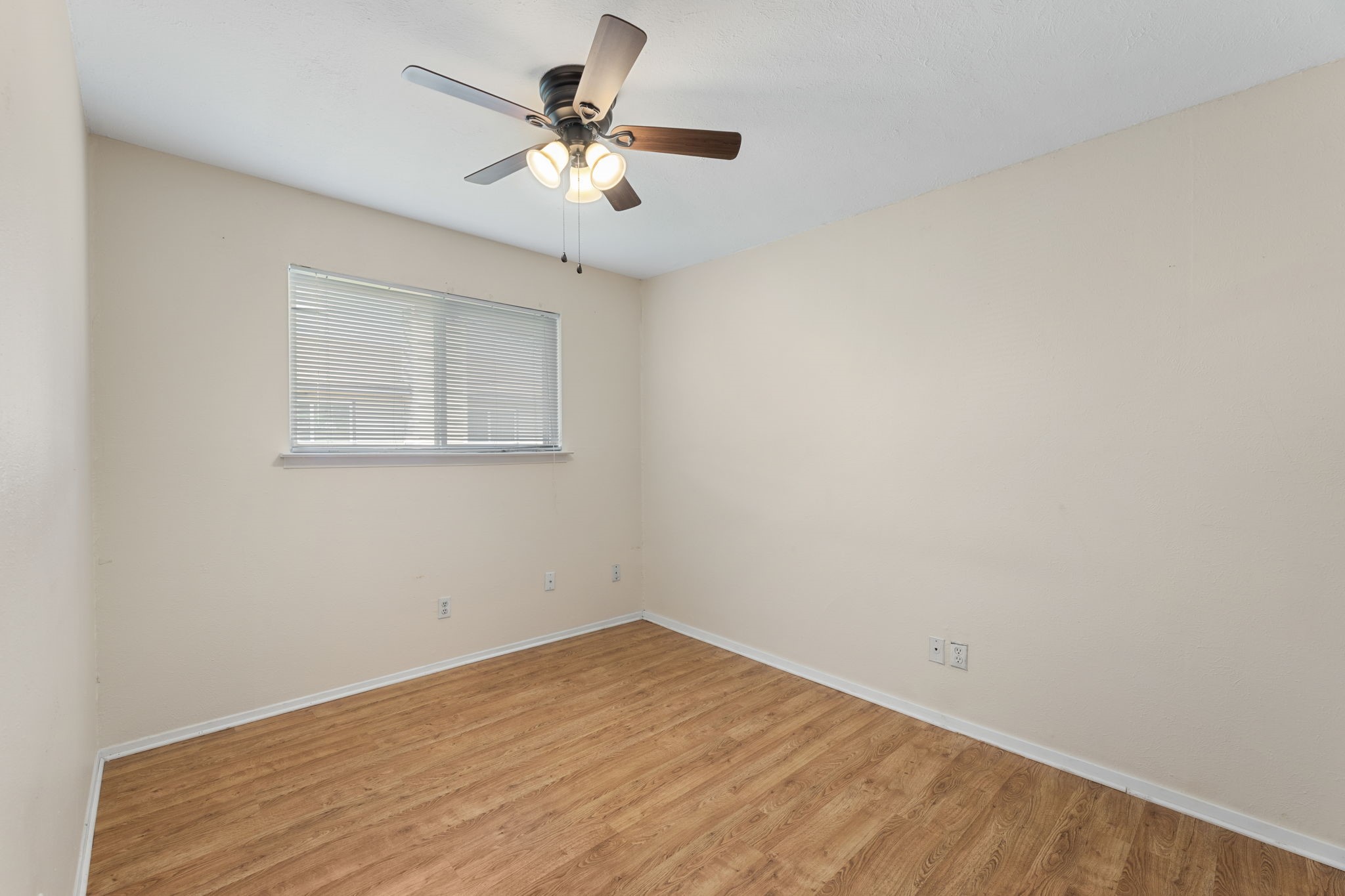 2107 Via Balboa