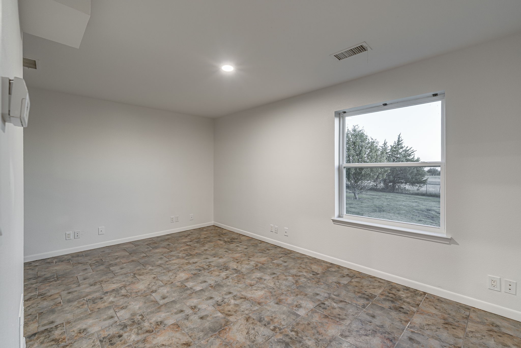 7163 County Road 573