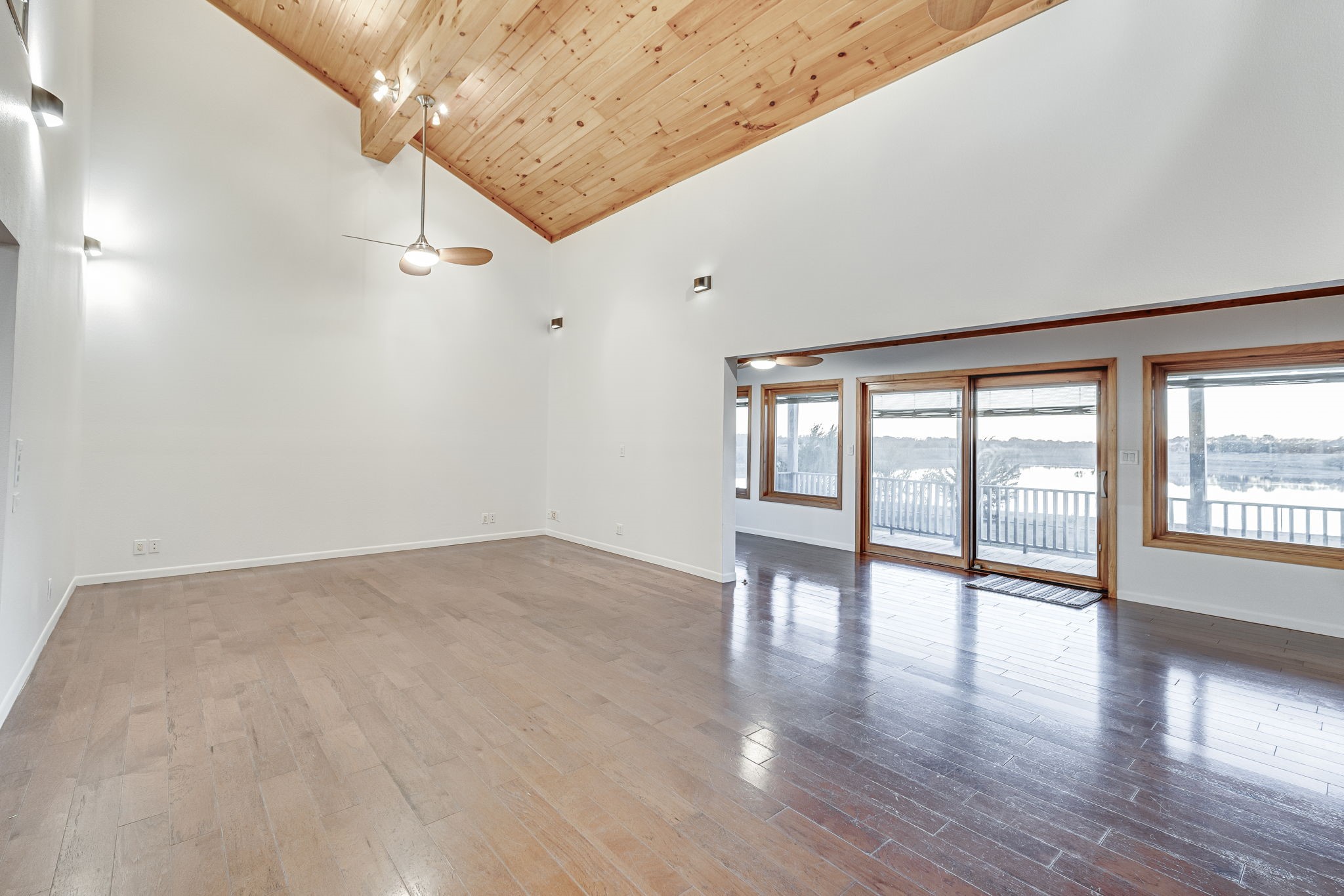 7163 County Road 573