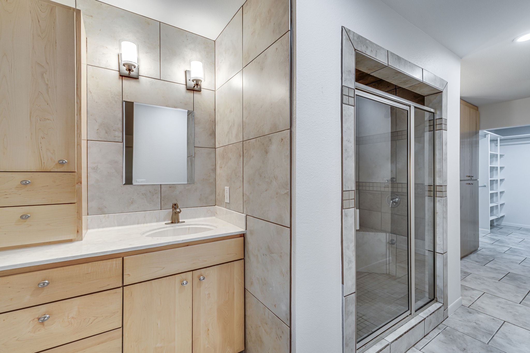 7163 County Road 573