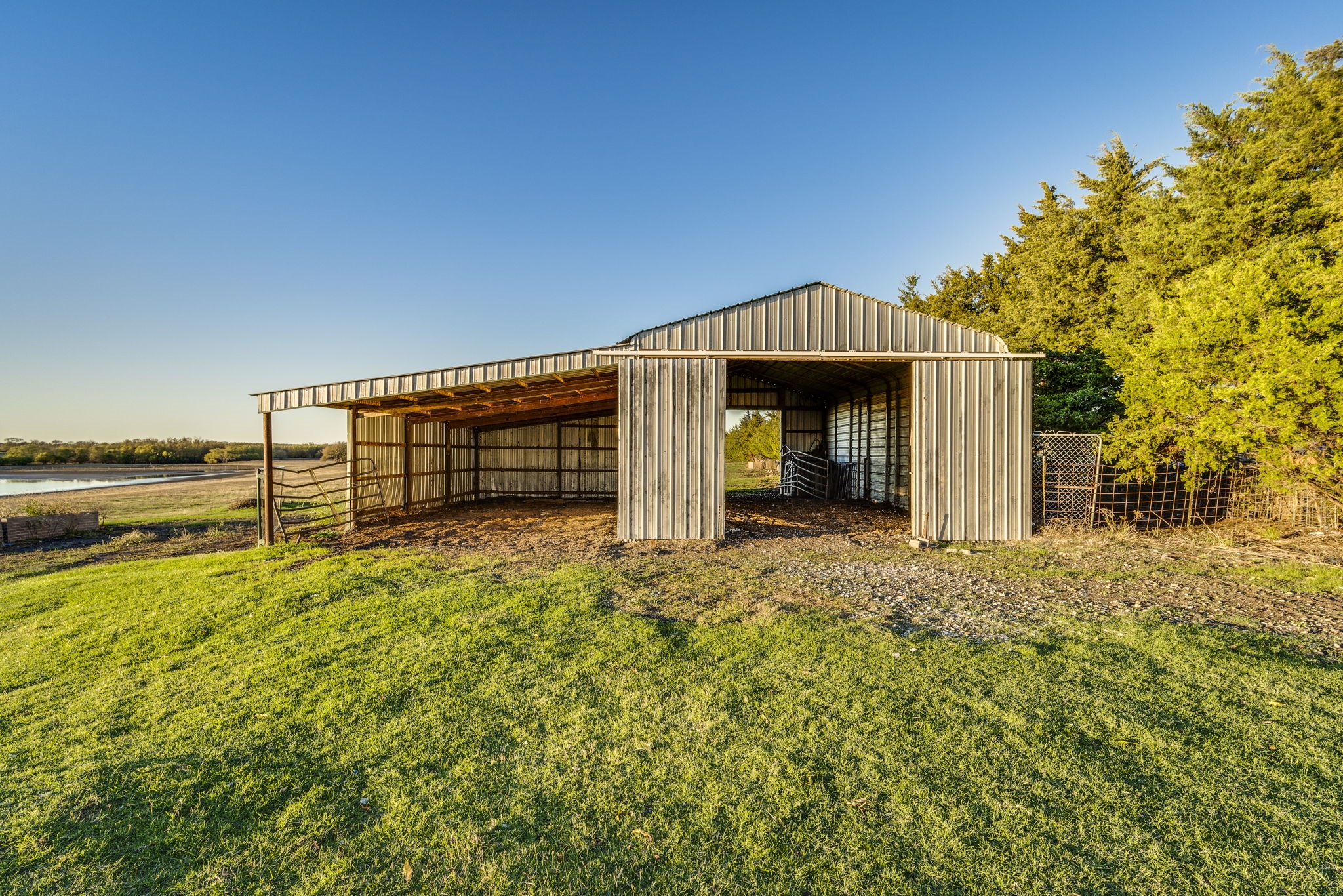 7163 County Road 573