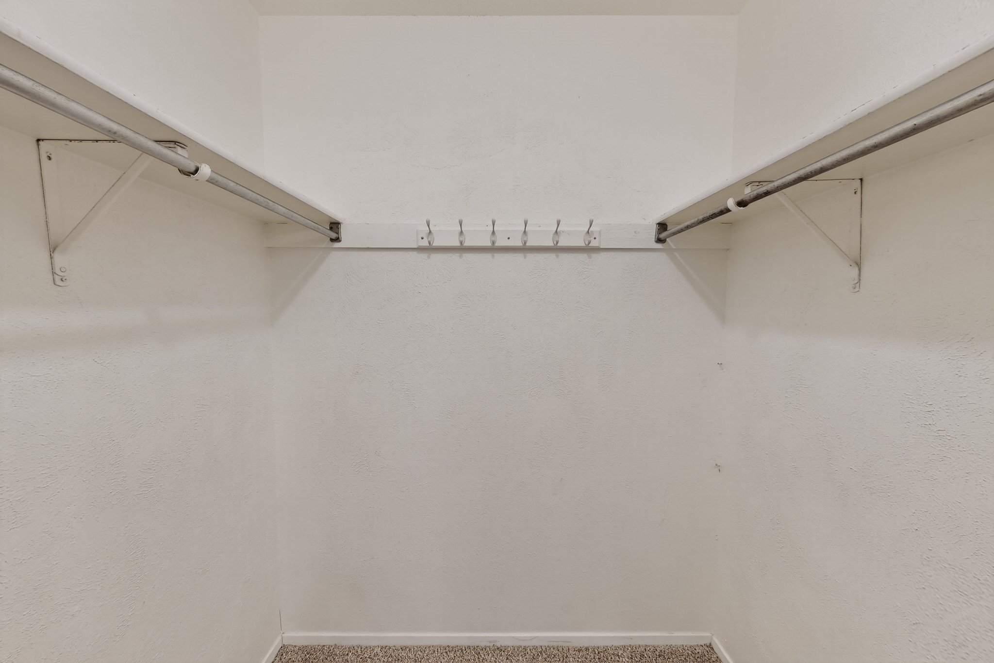 2700 Winding Creek Drive