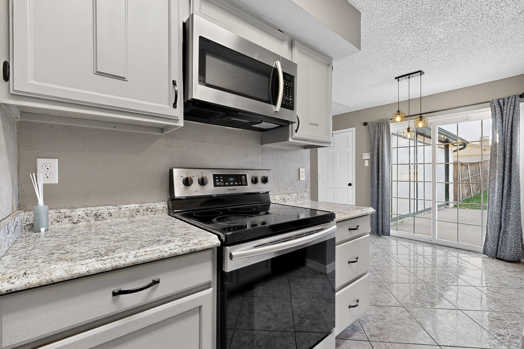 2700 Winding Creek Drive