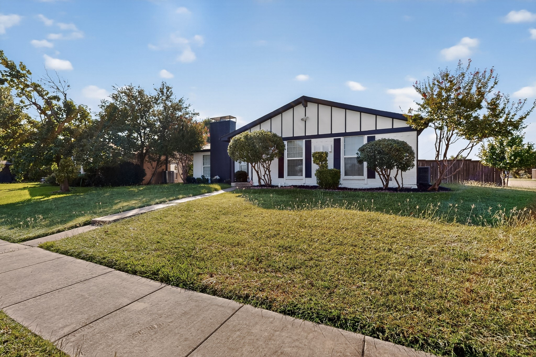 2700 Winding Creek Drive