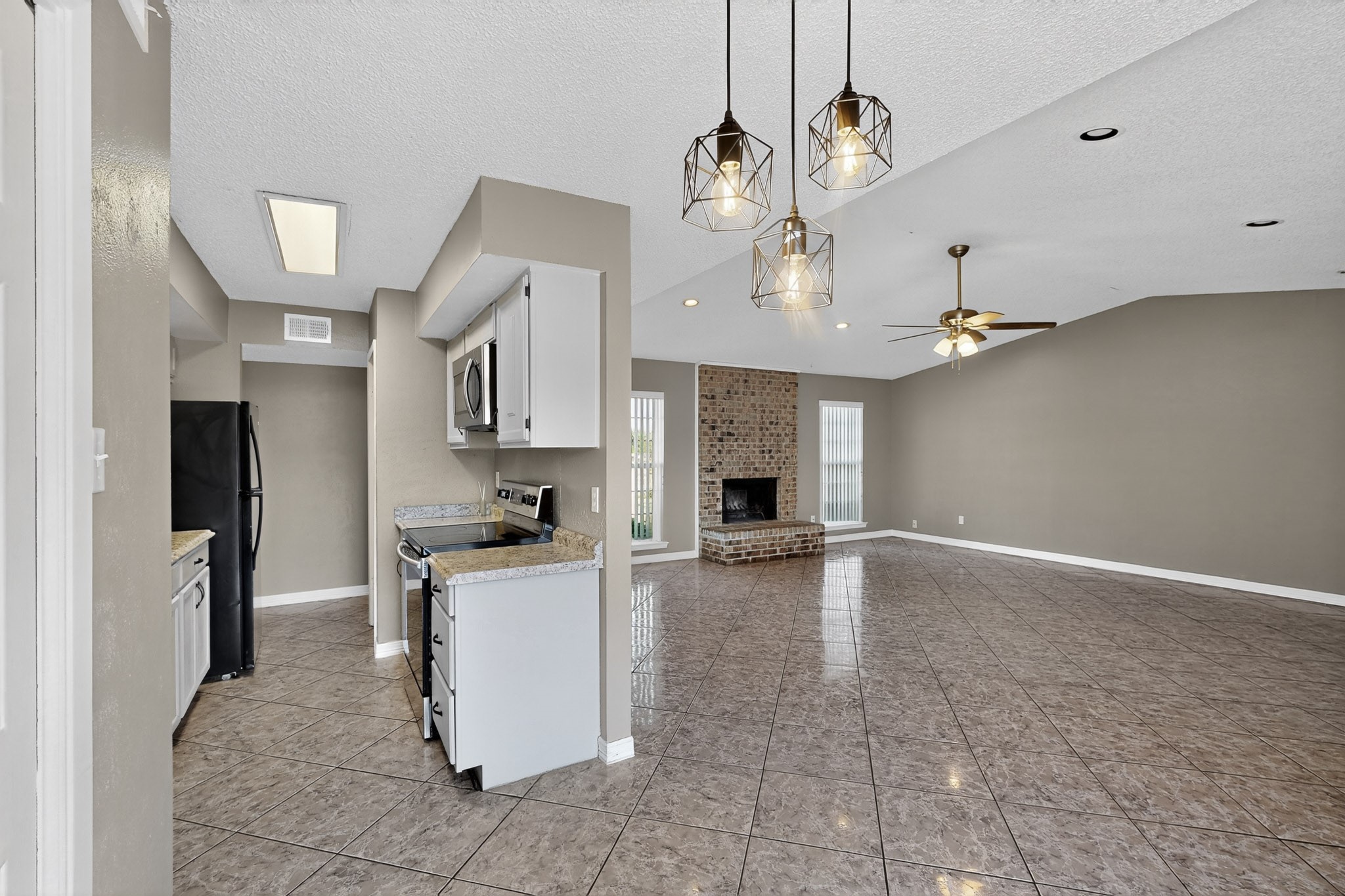 2700 Winding Creek Drive