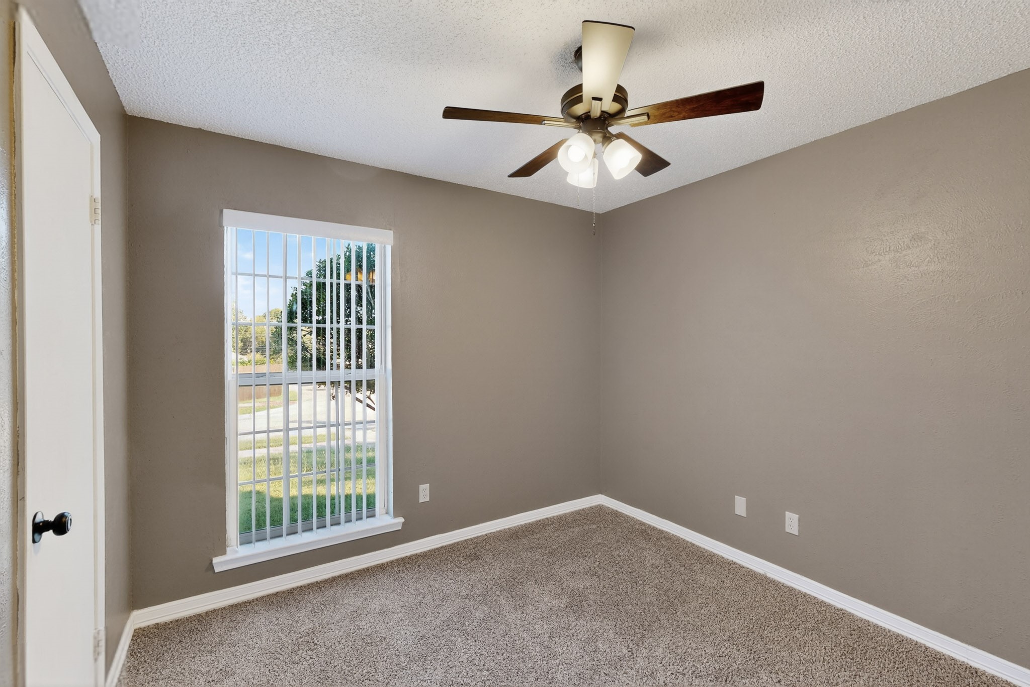 2700 Winding Creek Drive