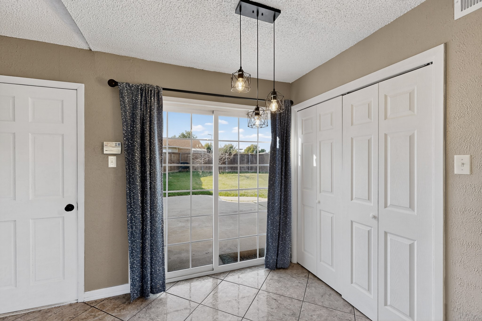 2700 Winding Creek Drive