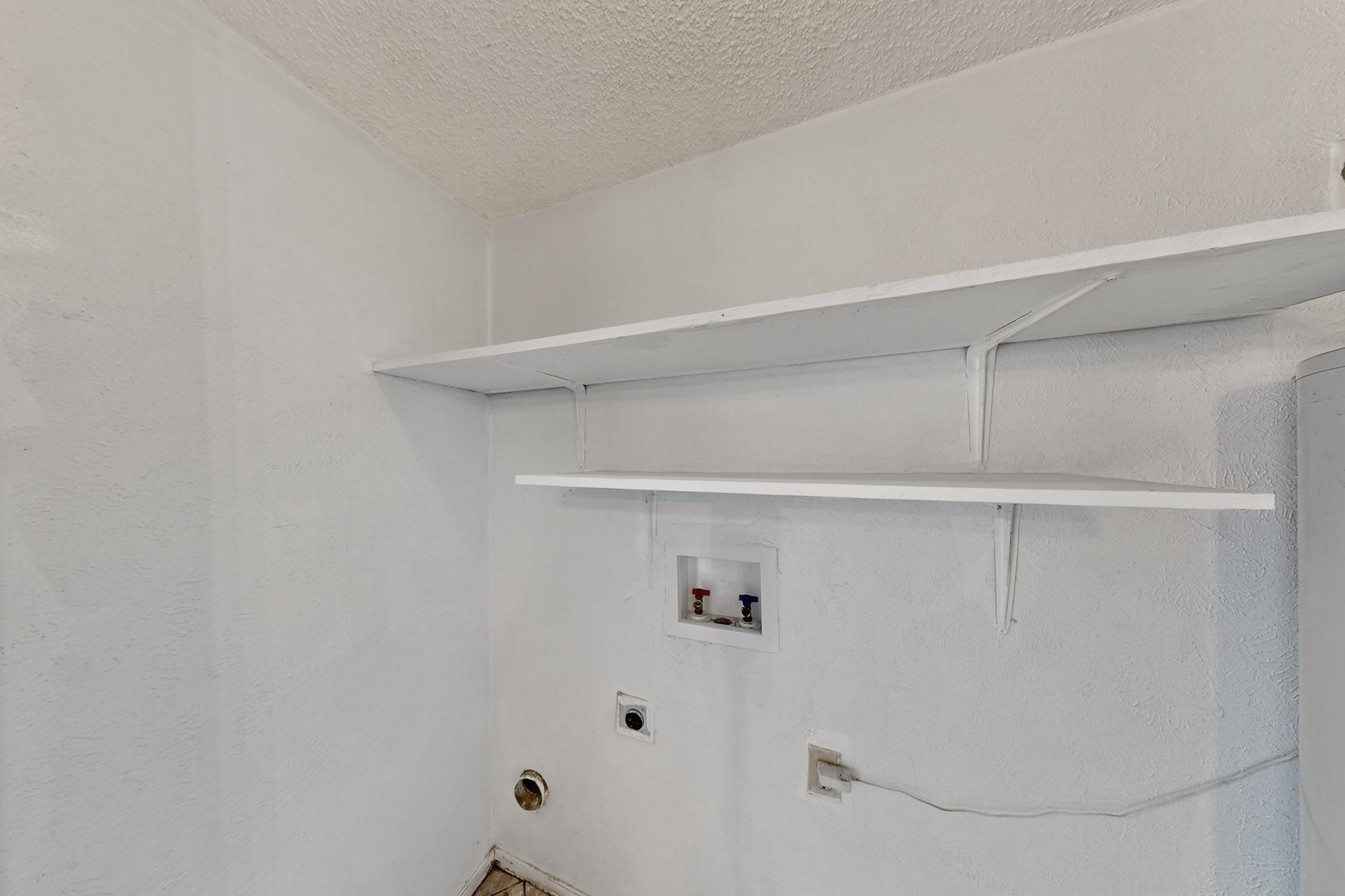 2700 Winding Creek Drive