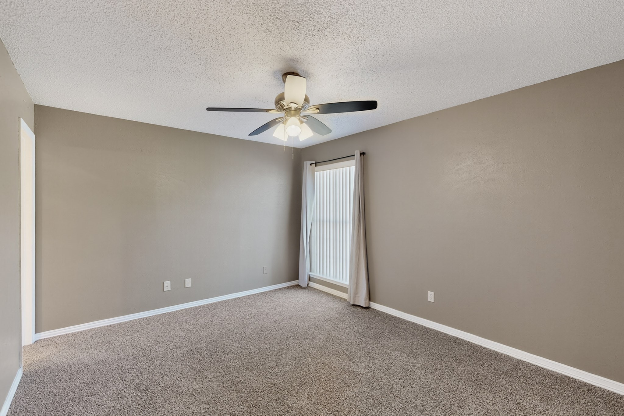 2700 Winding Creek Drive