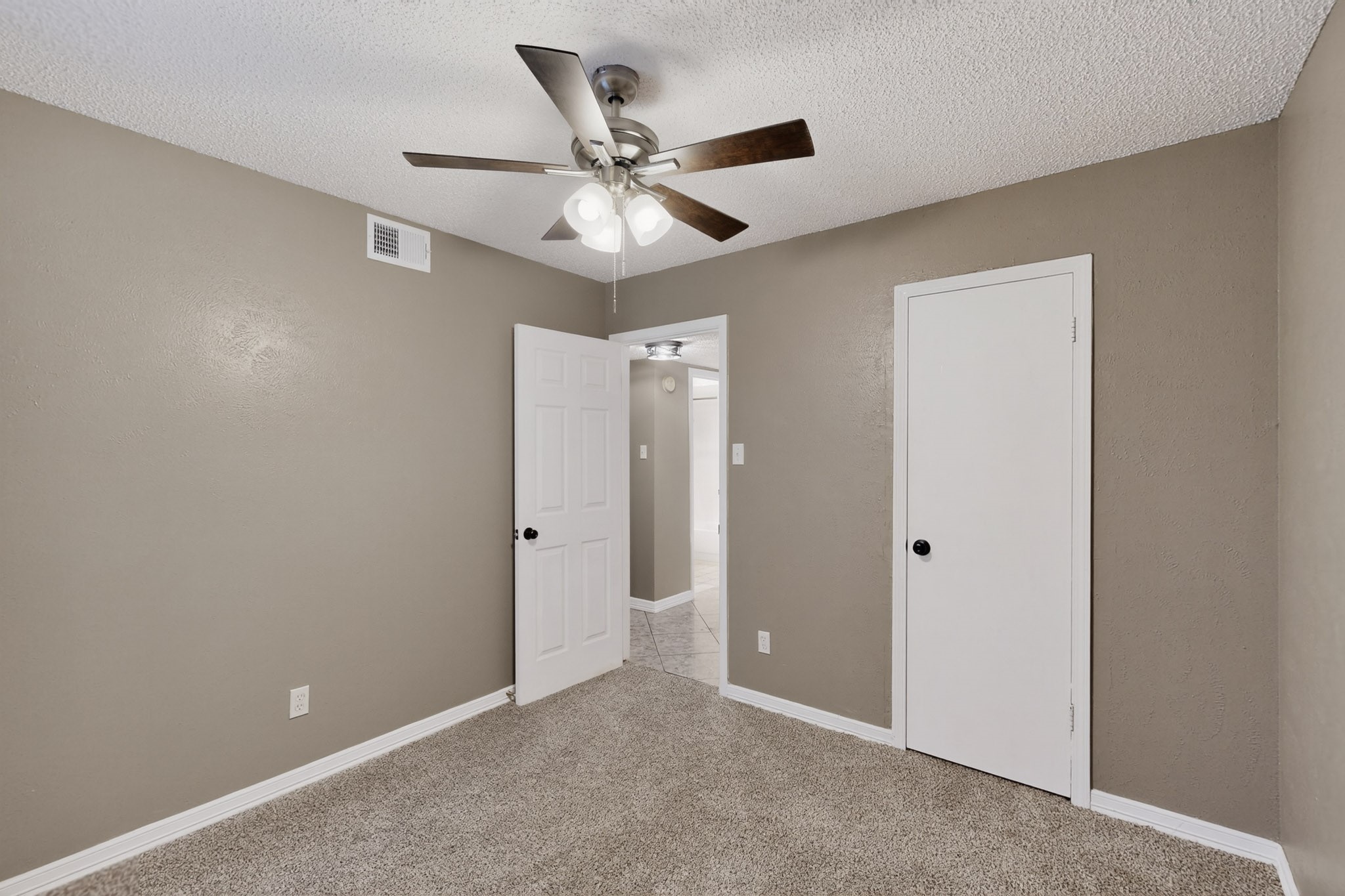 2700 Winding Creek Drive