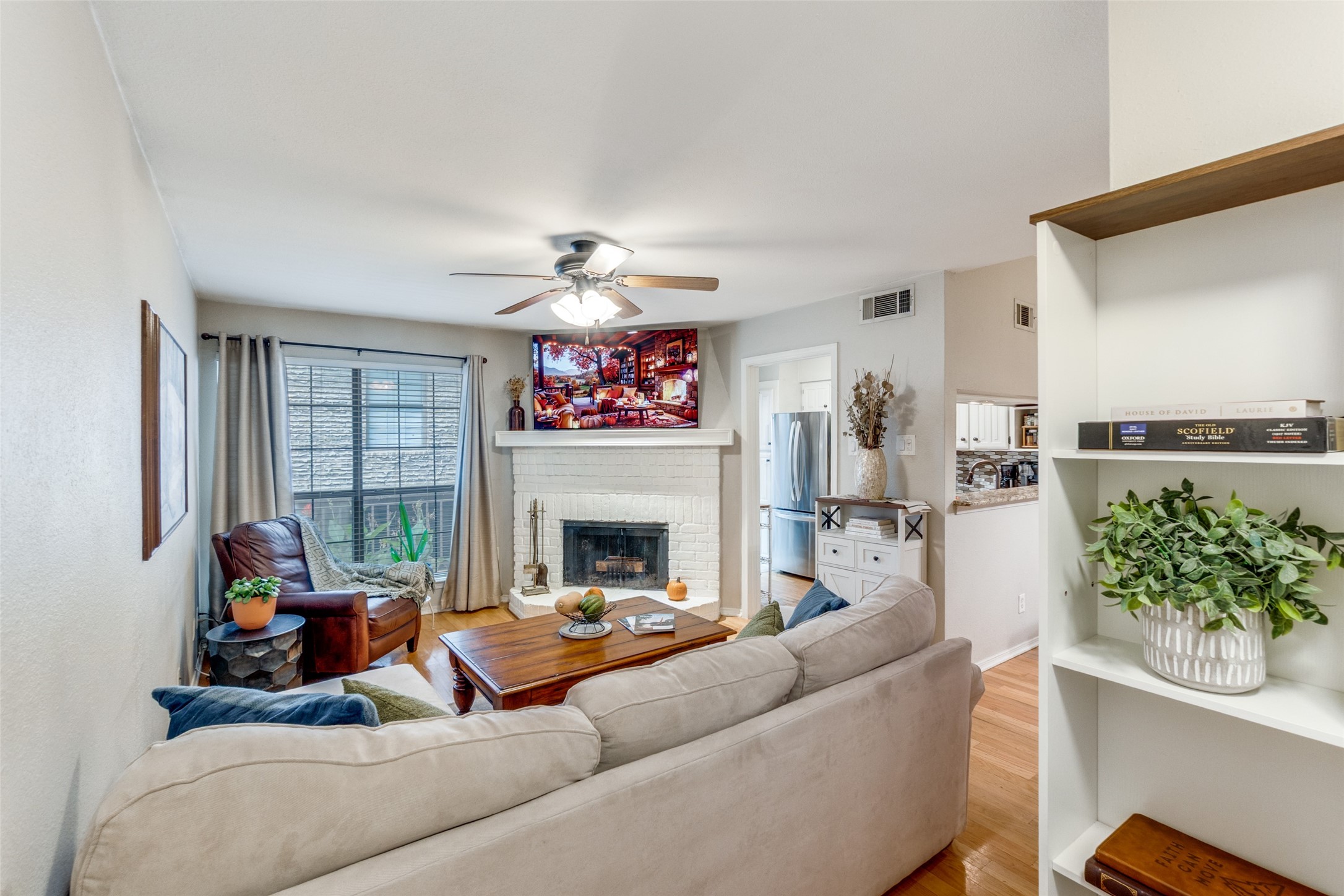 5200 Martel Avenue 23B