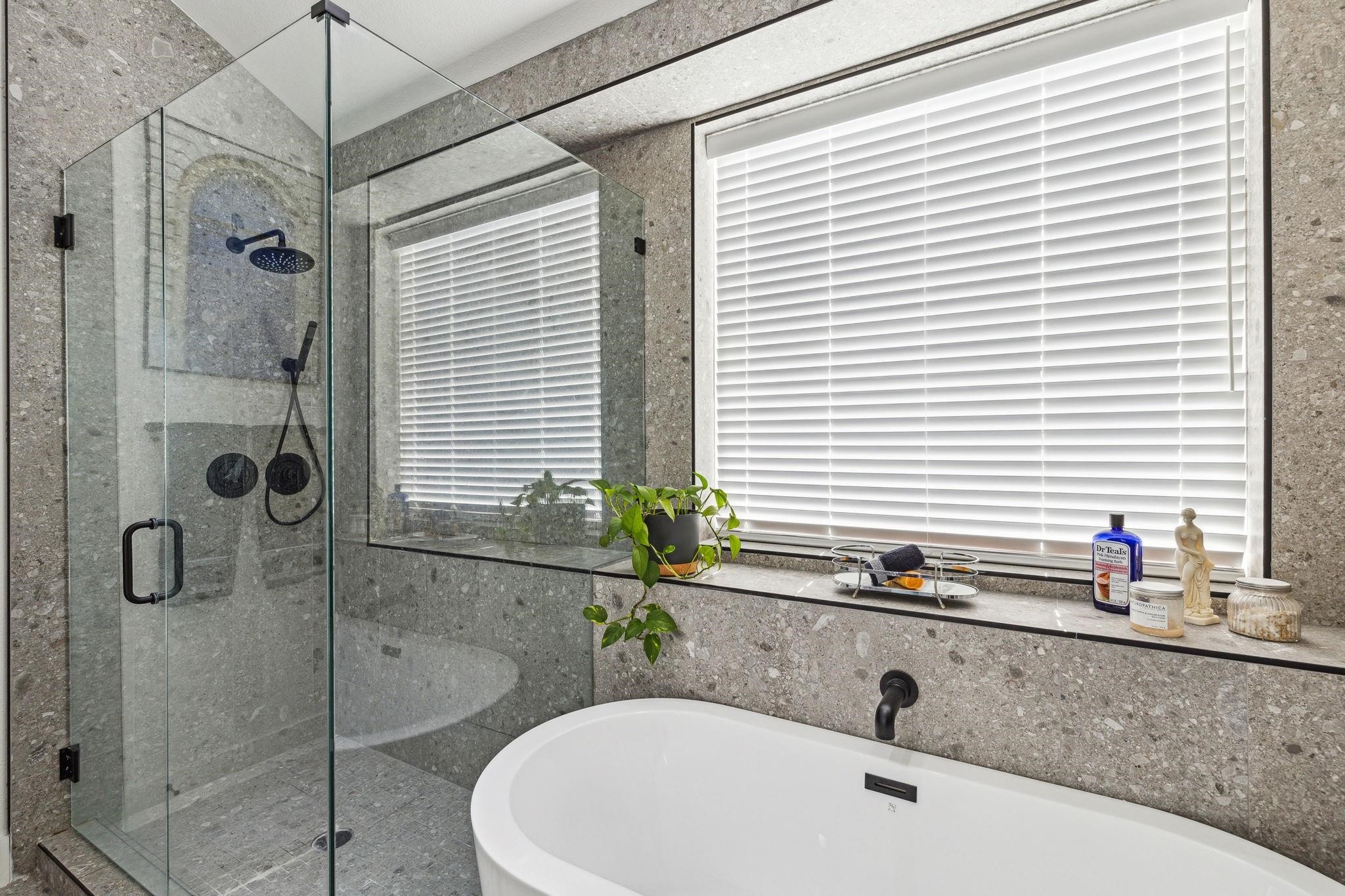 2916 Hawthorne Avenue 101