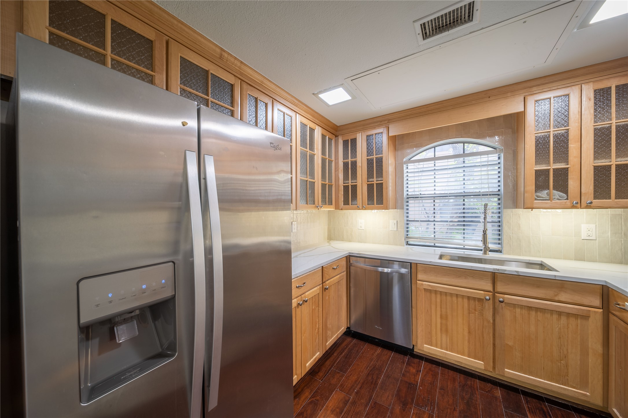 4307 Gilbert Avenue 110