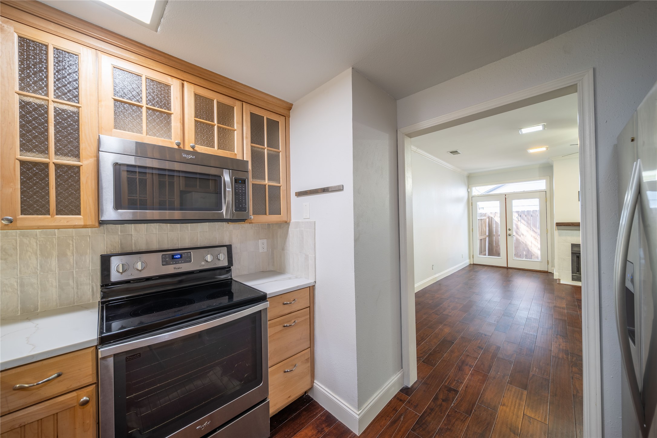 4307 Gilbert Avenue 110