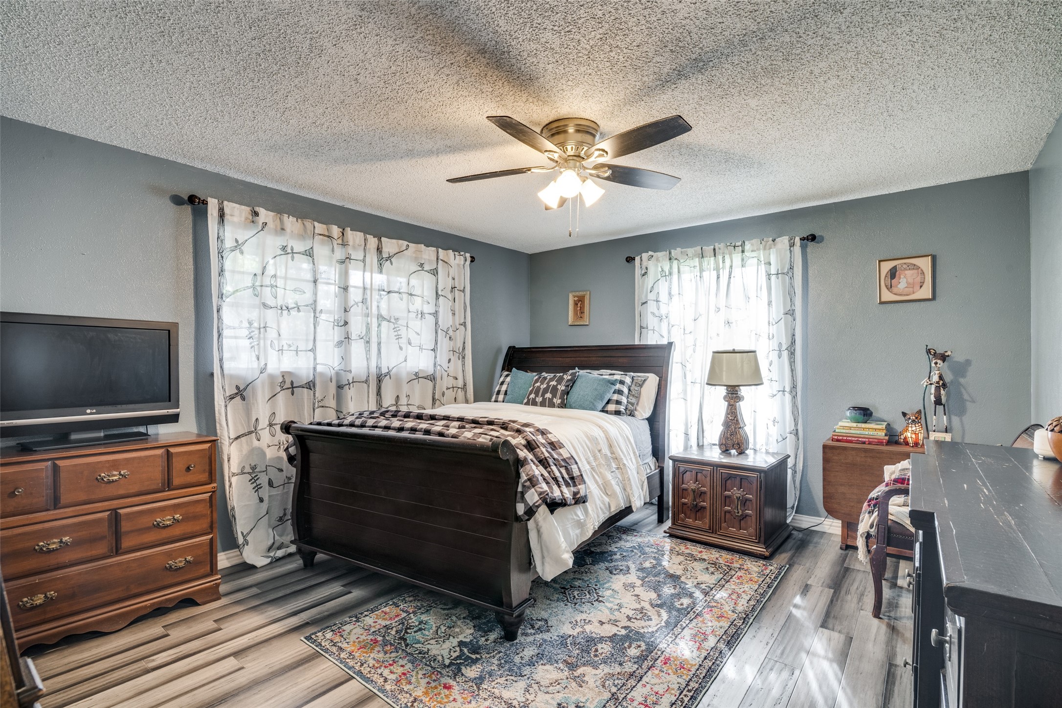 3306 Ridgedale Drive