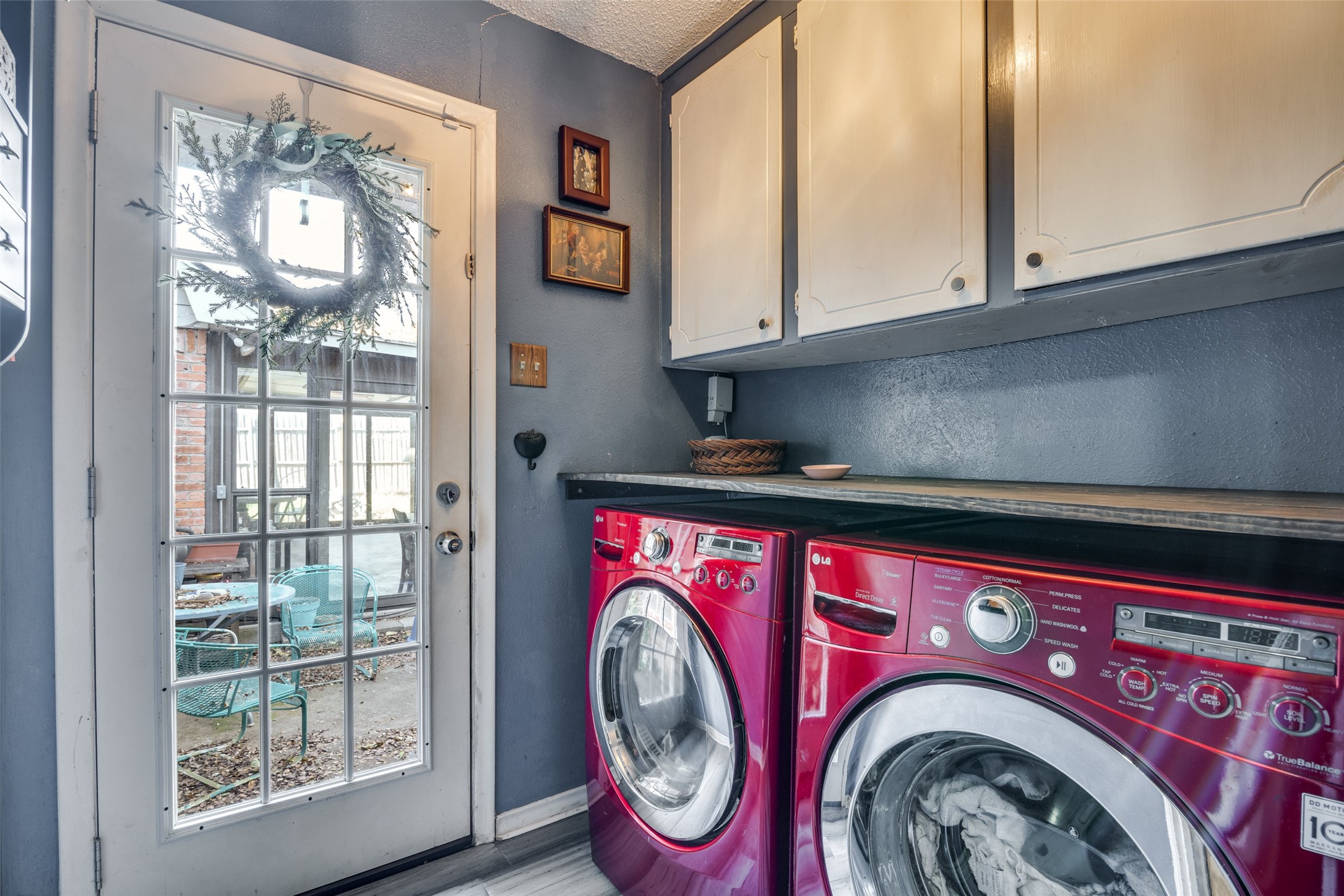 3306 Ridgedale Drive