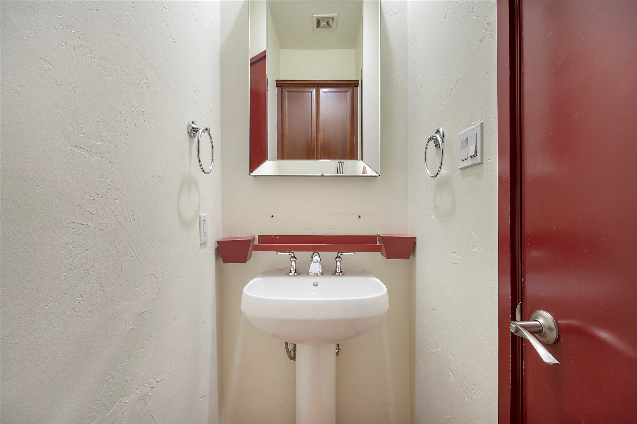 1016 Liberty Street 4