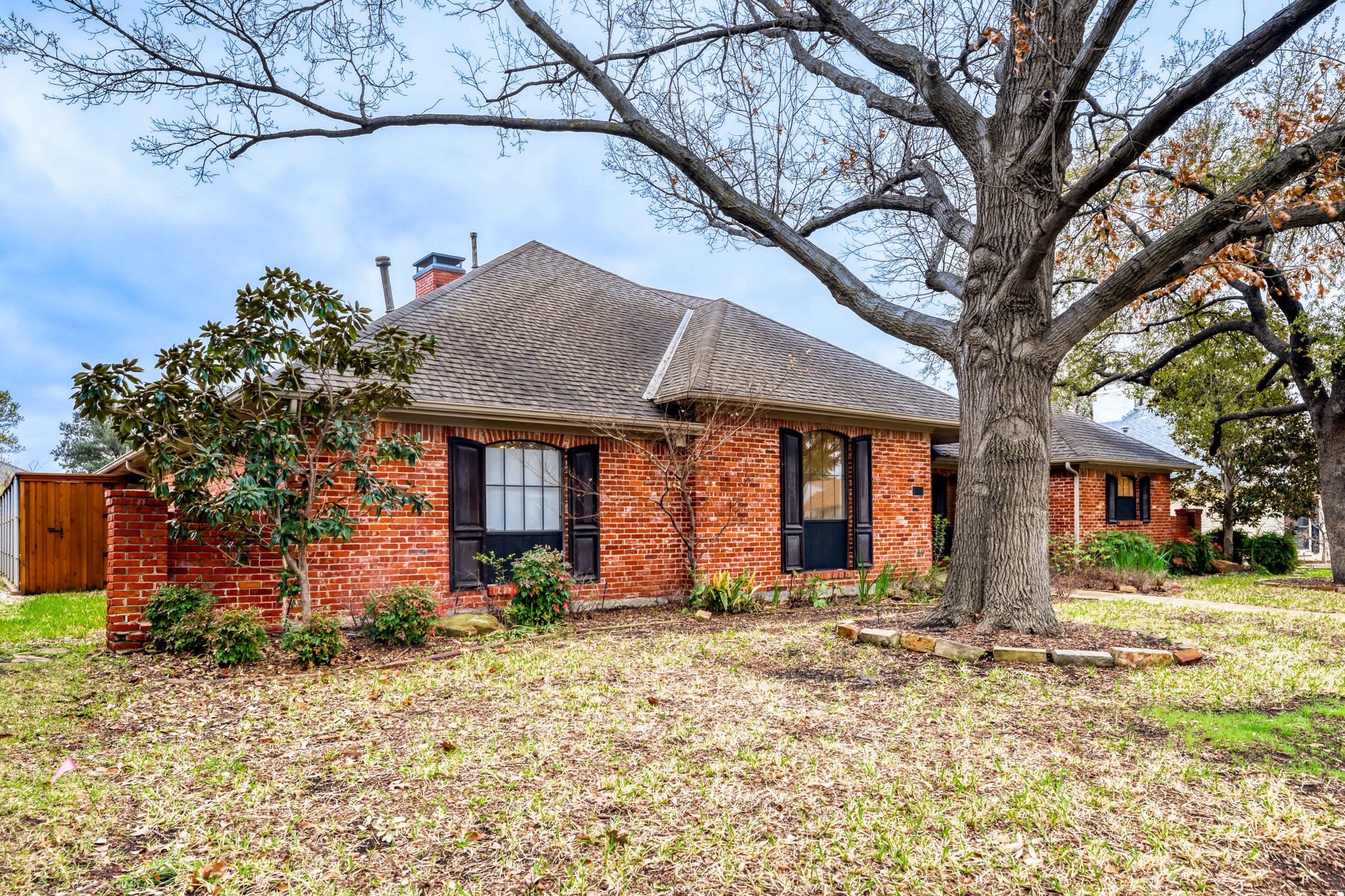 6108 Bluff Point Drive