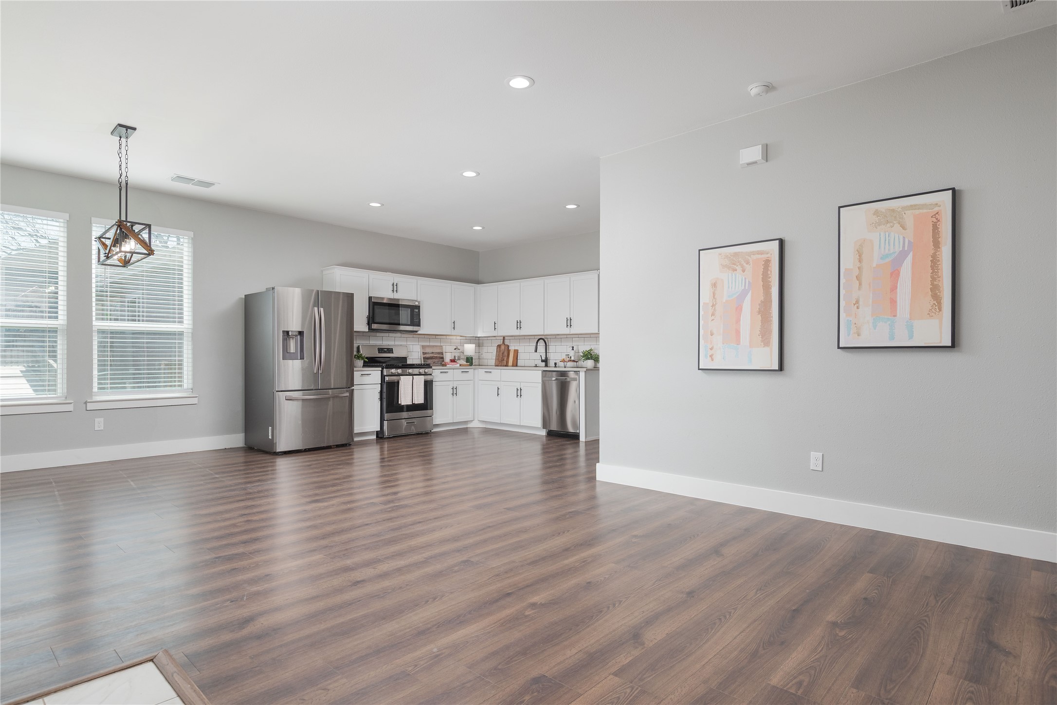 285 N Sherman Avenue