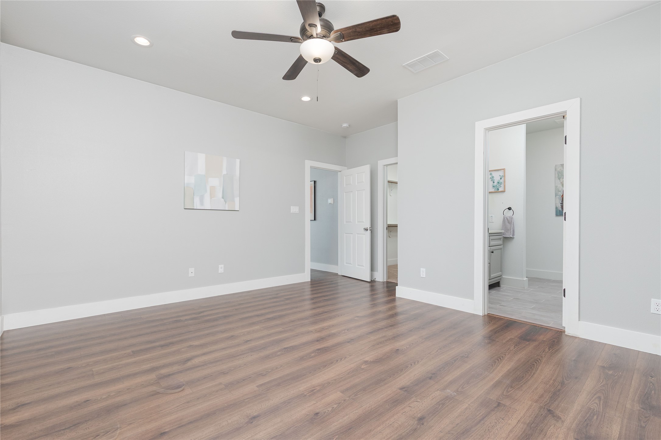 285 N Sherman Avenue