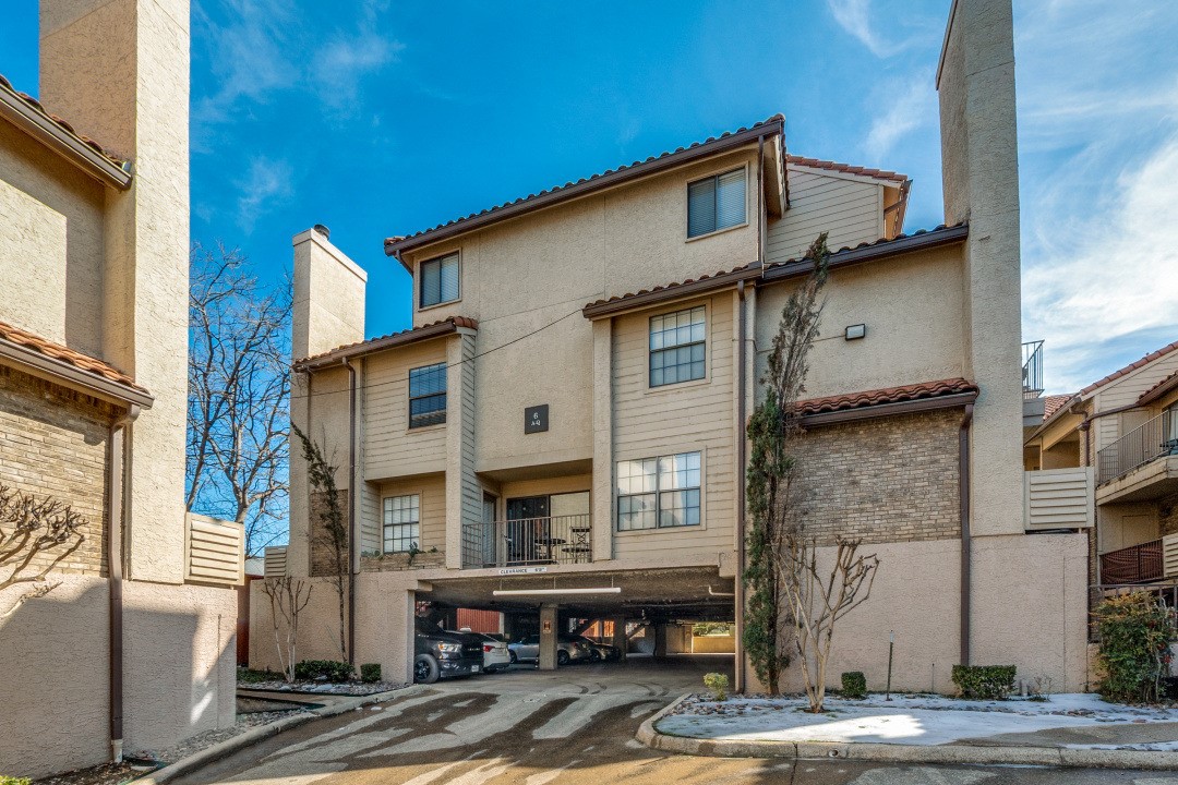 4777 Cedar Springs Road 6H