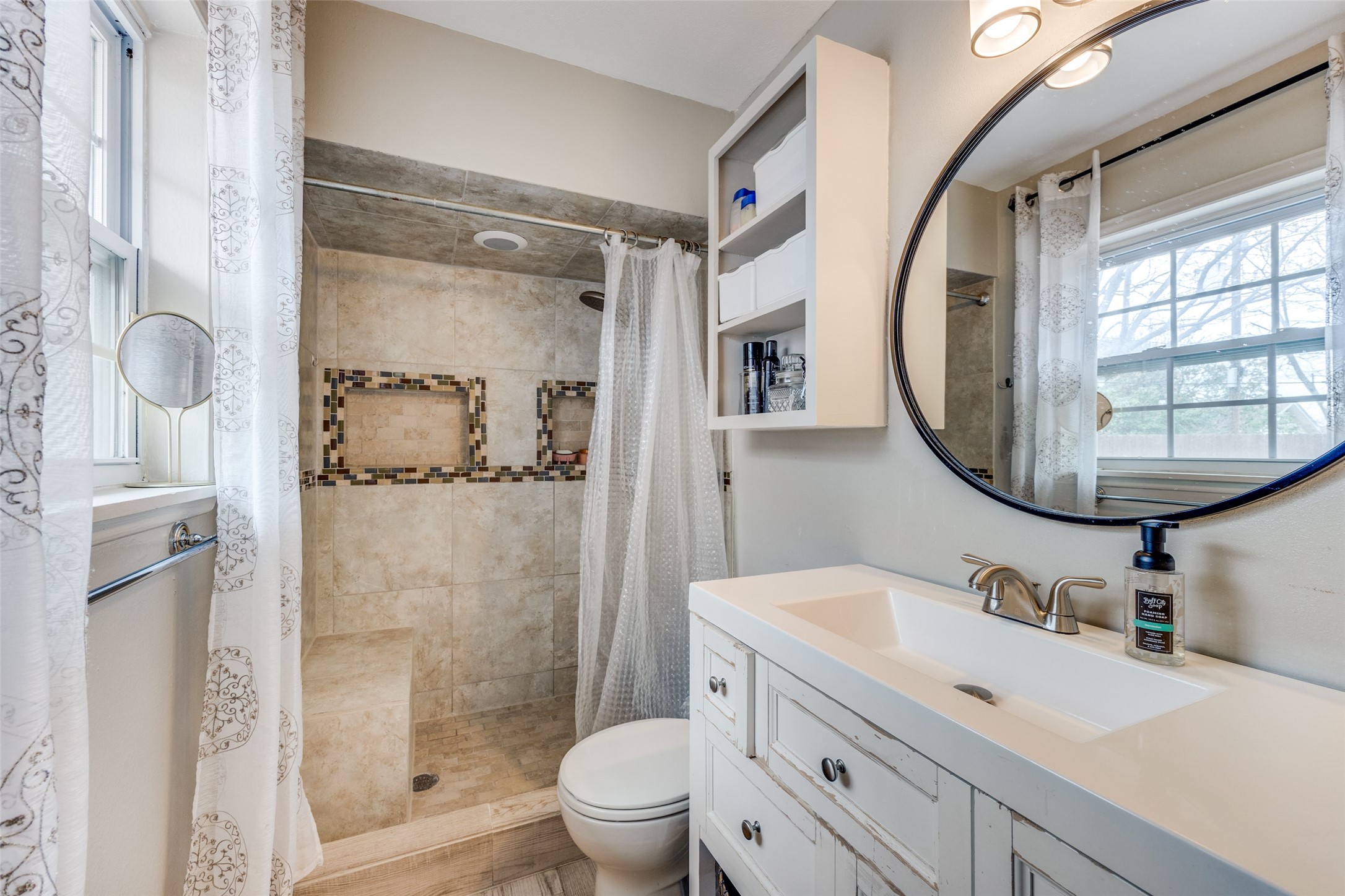 8535 Strathmore Drive