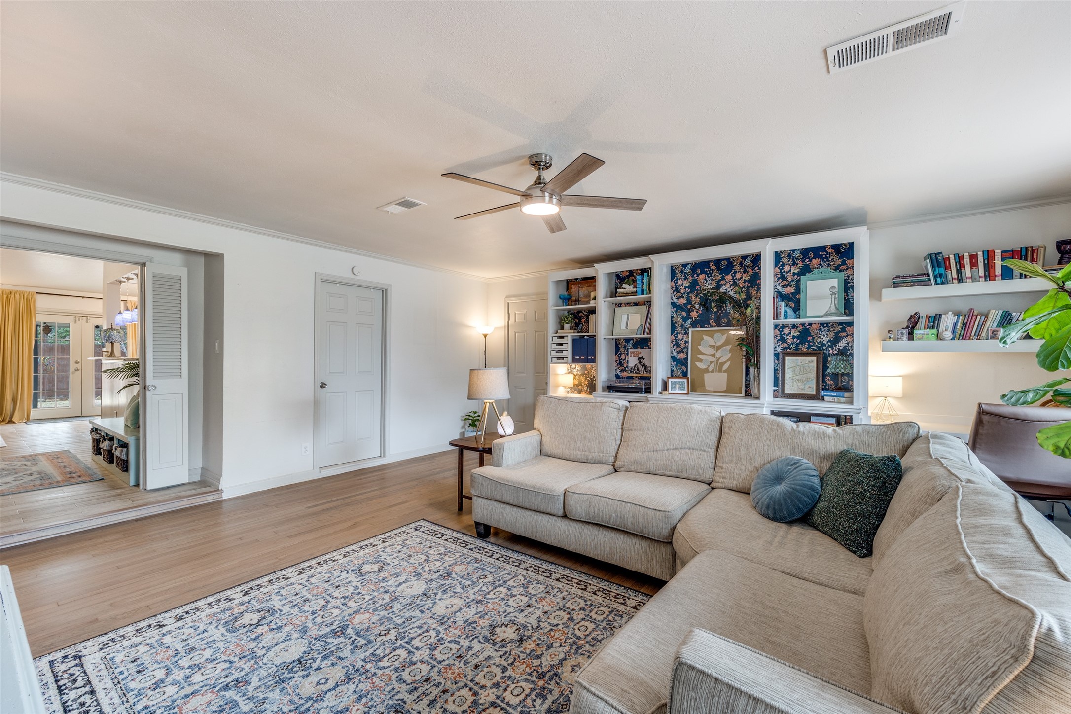 8535 Strathmore Drive