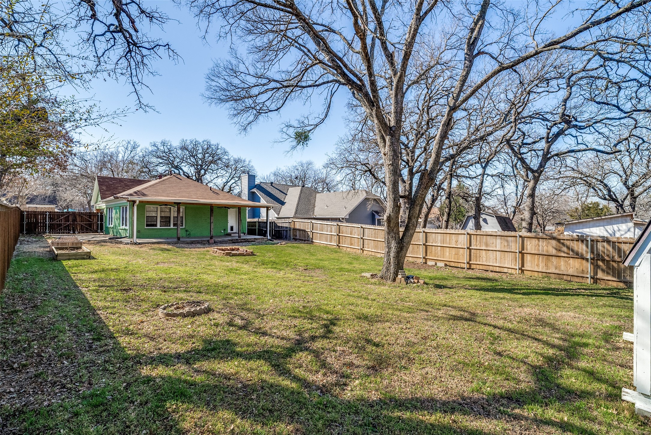 4447 Normandy Road