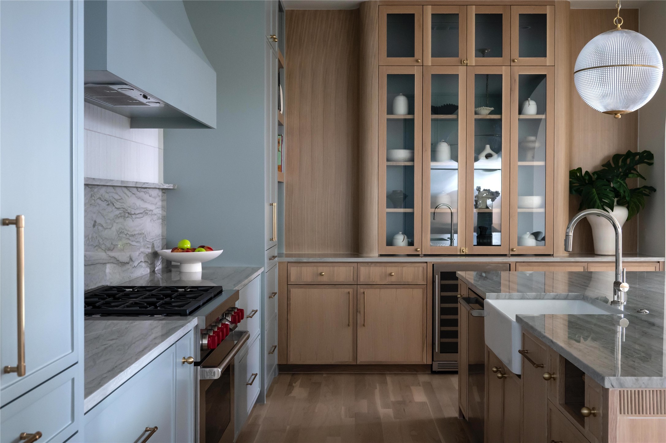 6943 Coronado Avenue