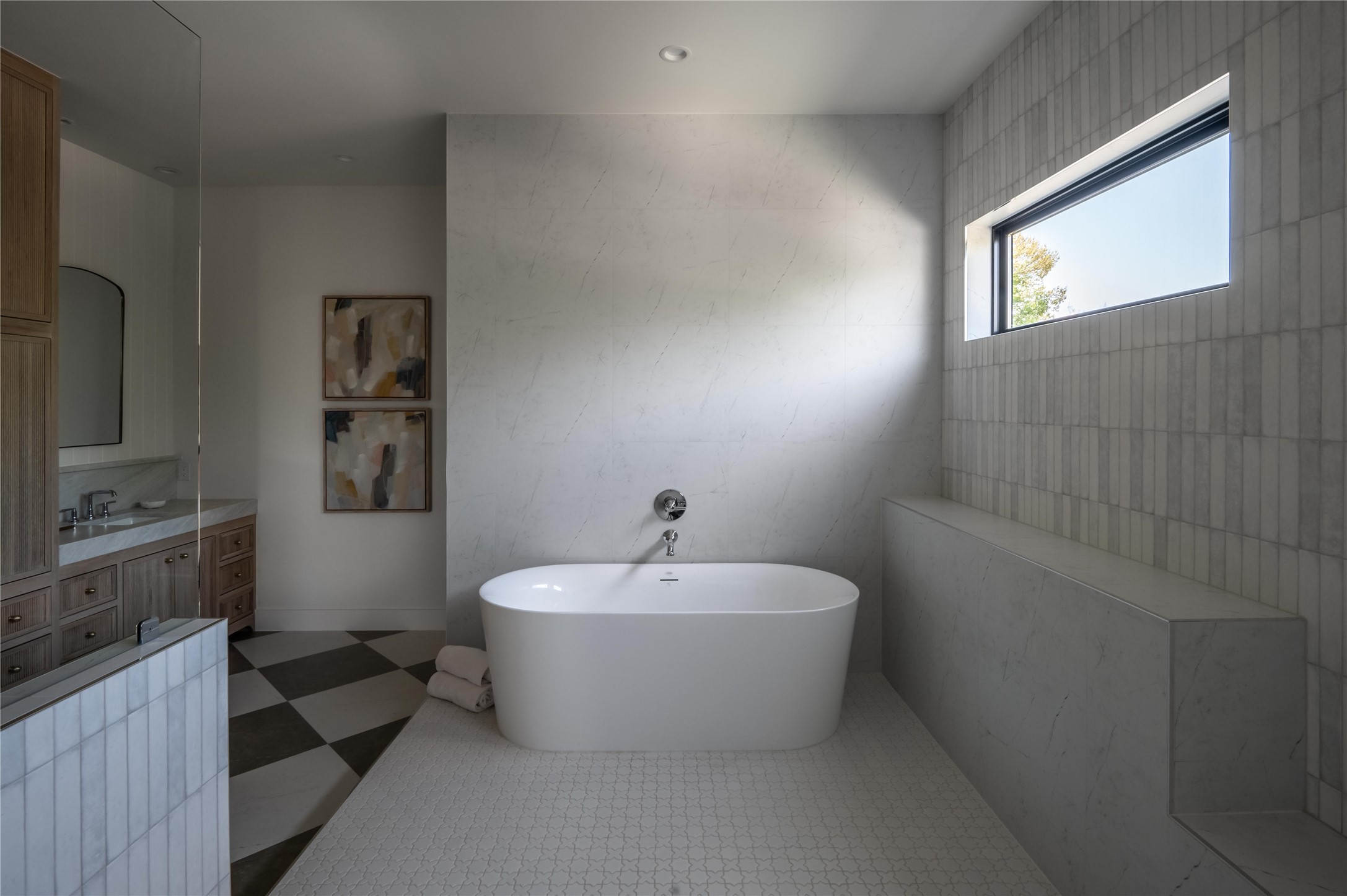 6943 Coronado Avenue