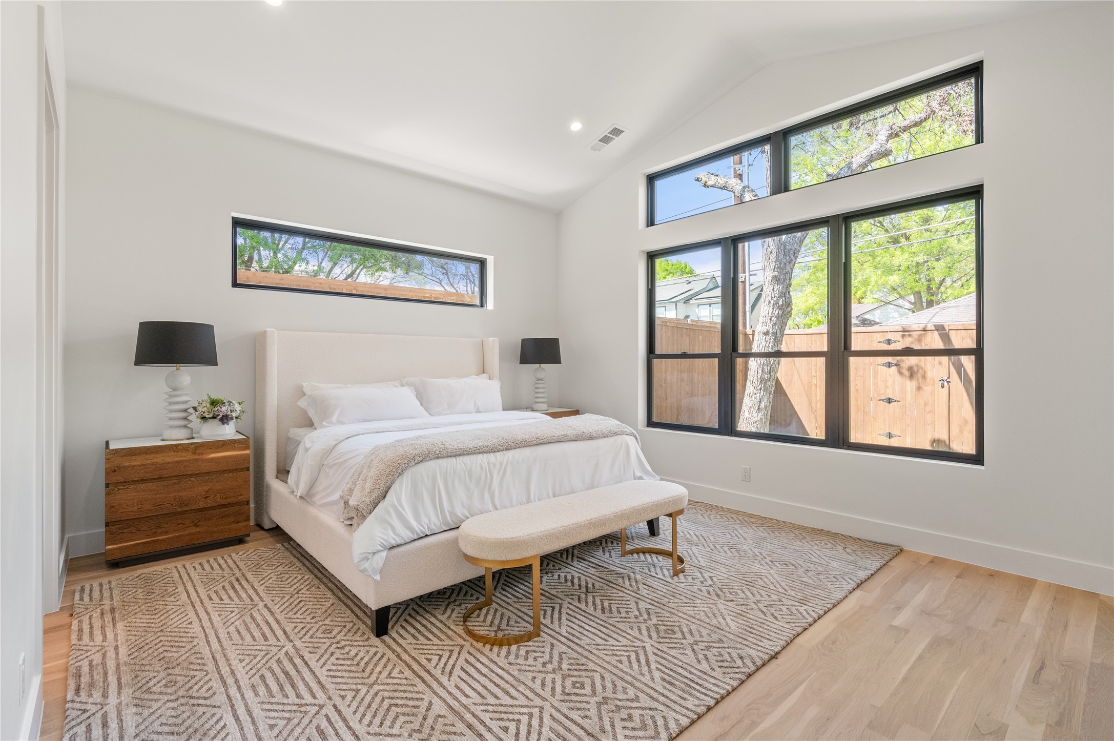 6943 Coronado Avenue