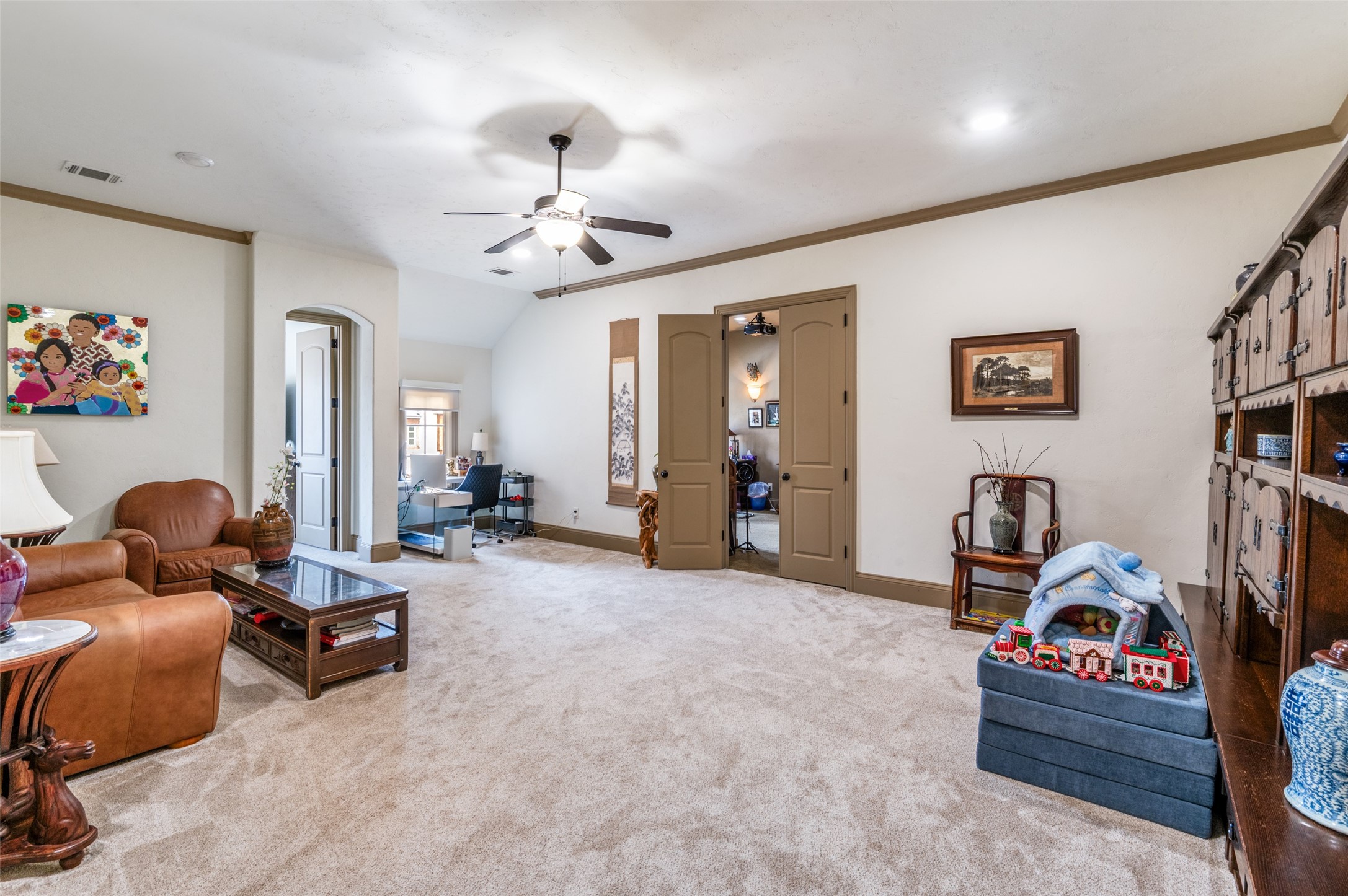 5764 Quebec Lane