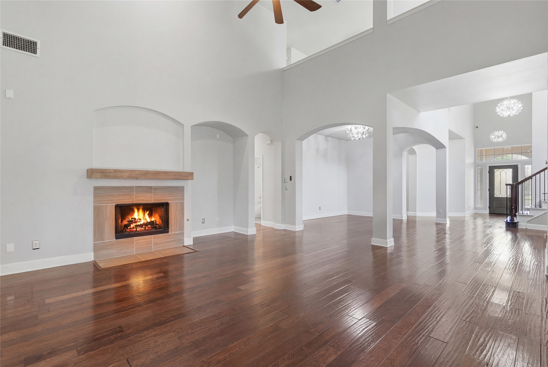 1733 White Cap Court