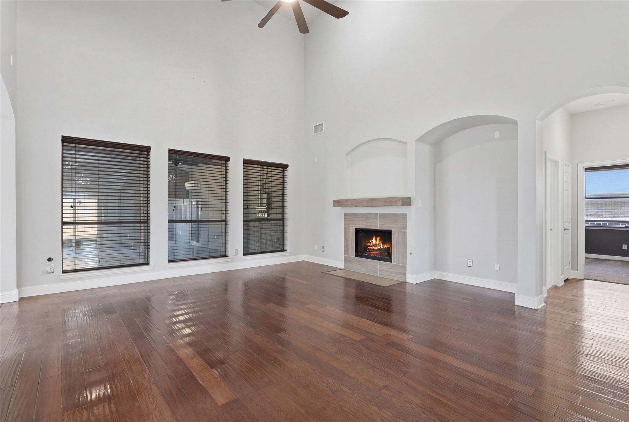 1733 White Cap Court