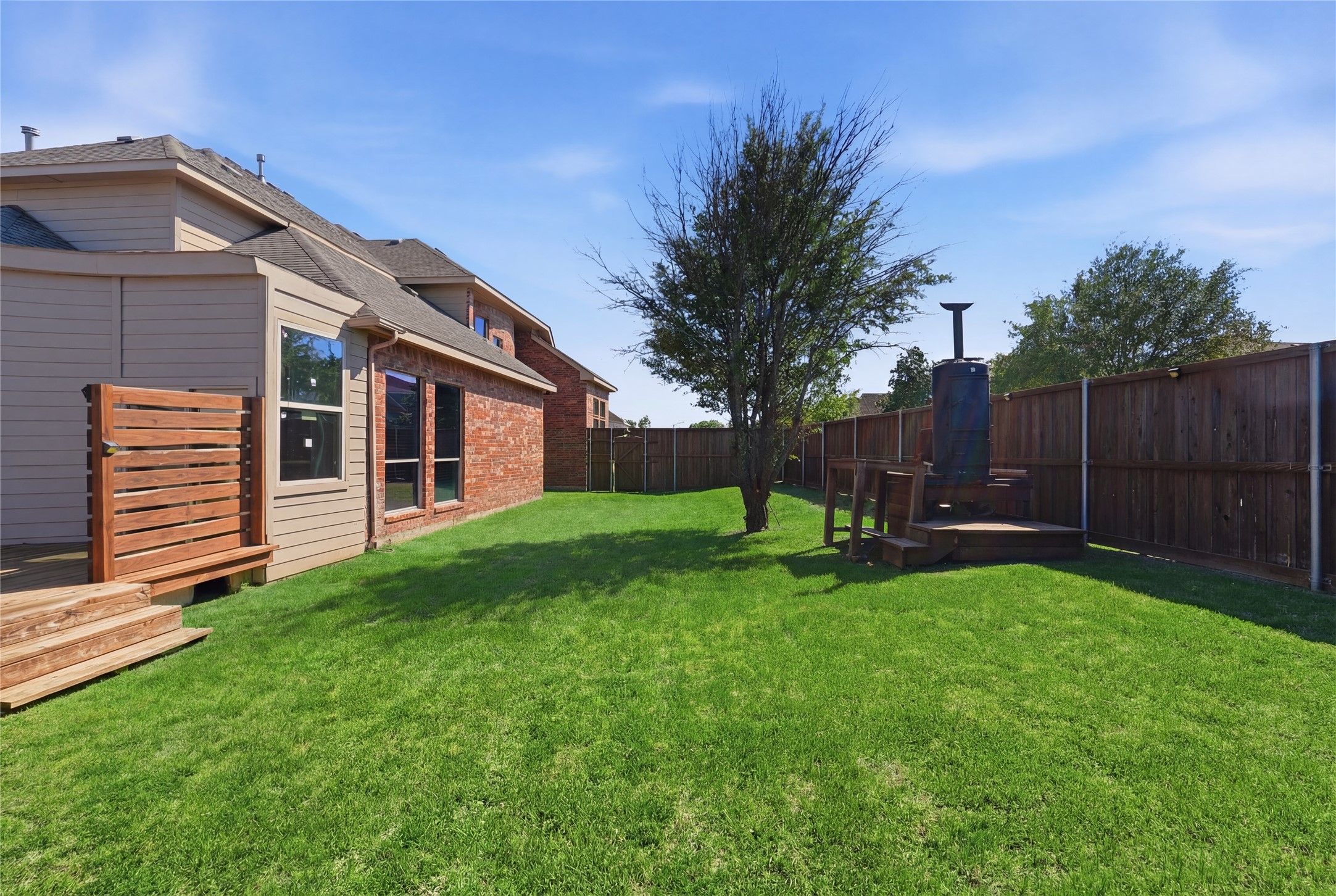 1733 White Cap Court