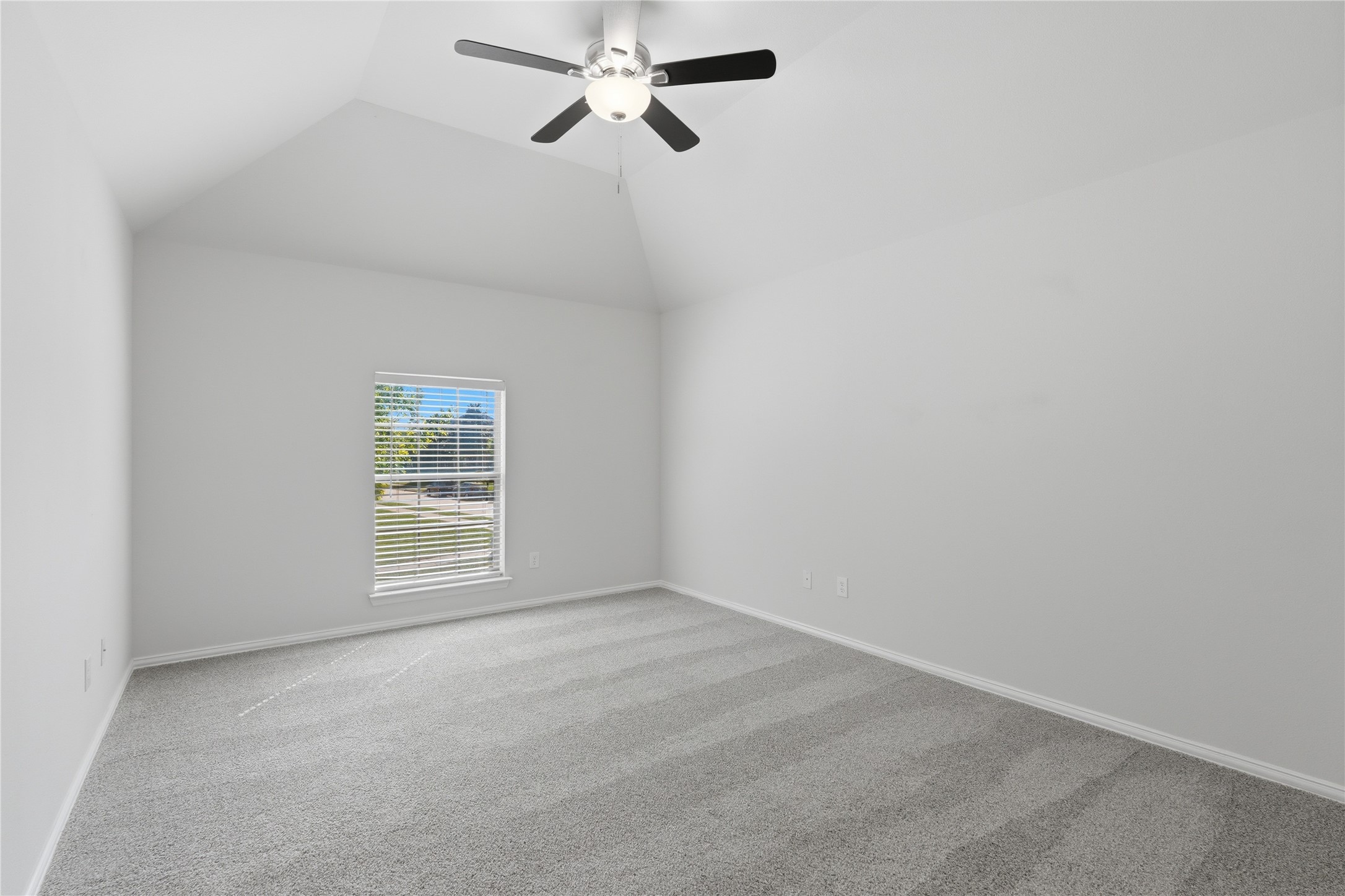 1733 White Cap Court