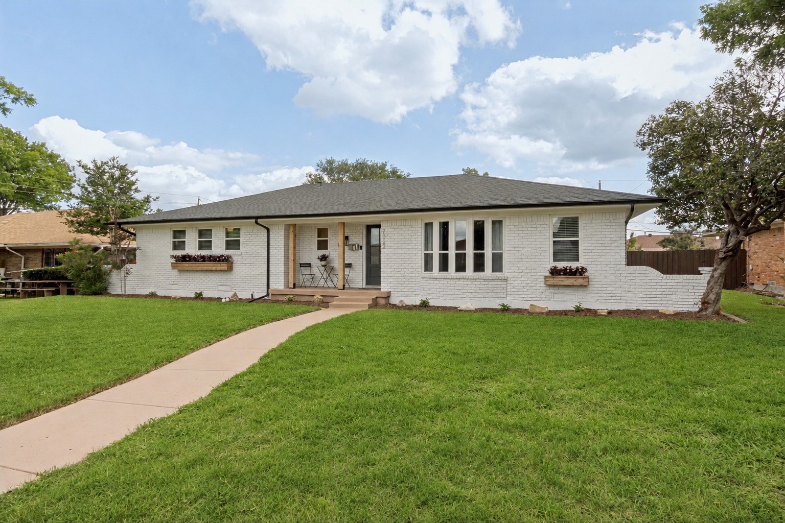 7022 Kiva Lane