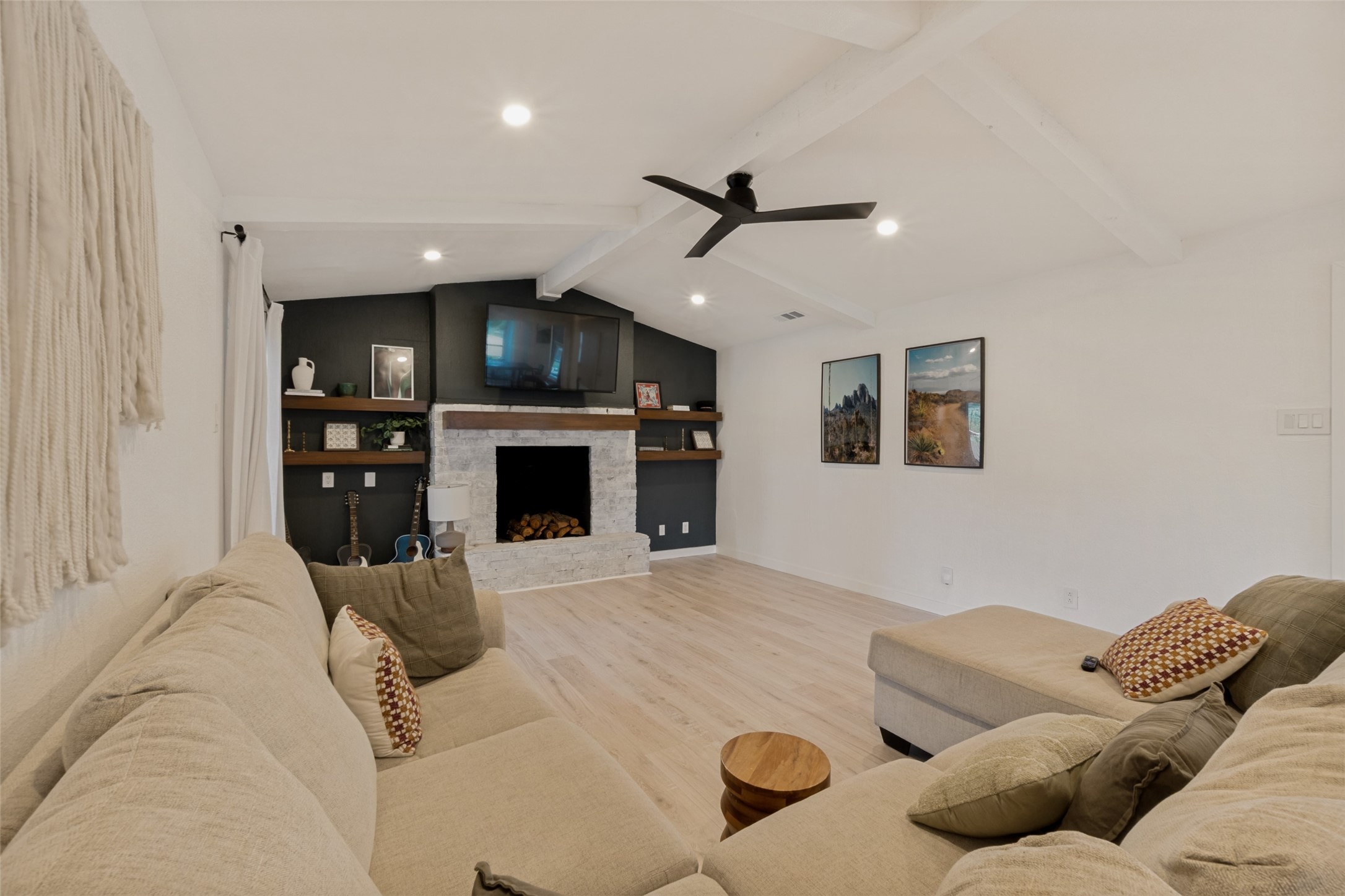 7022 Kiva Lane