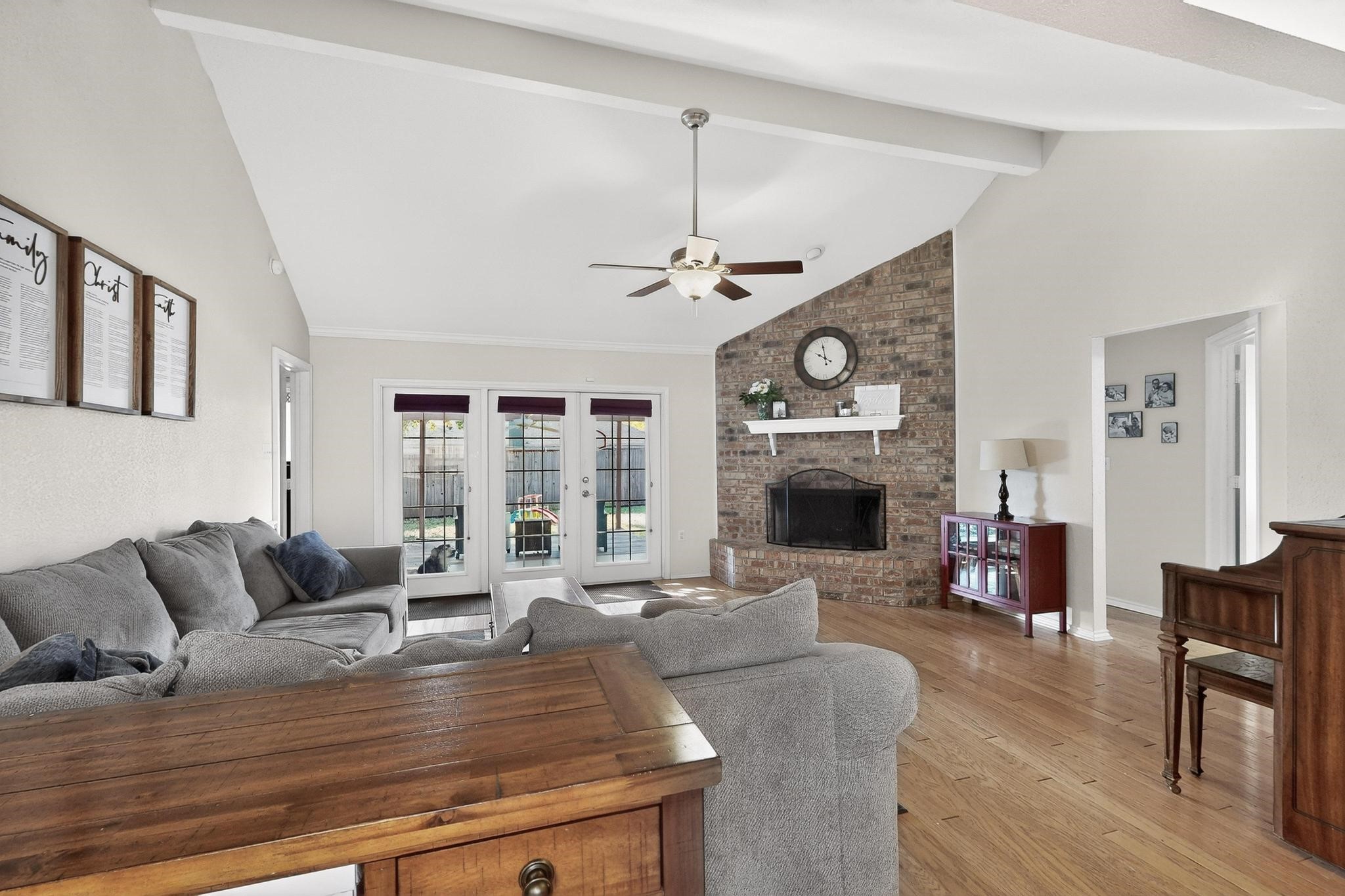 932 Freestone Drive