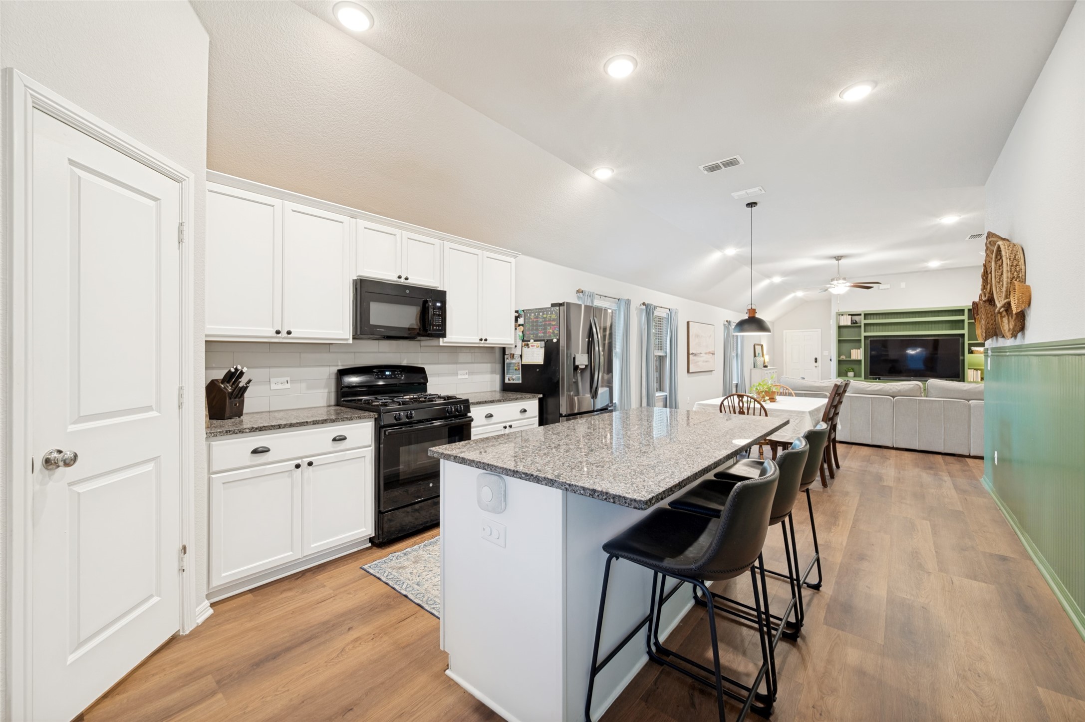 3406 Duncan Way