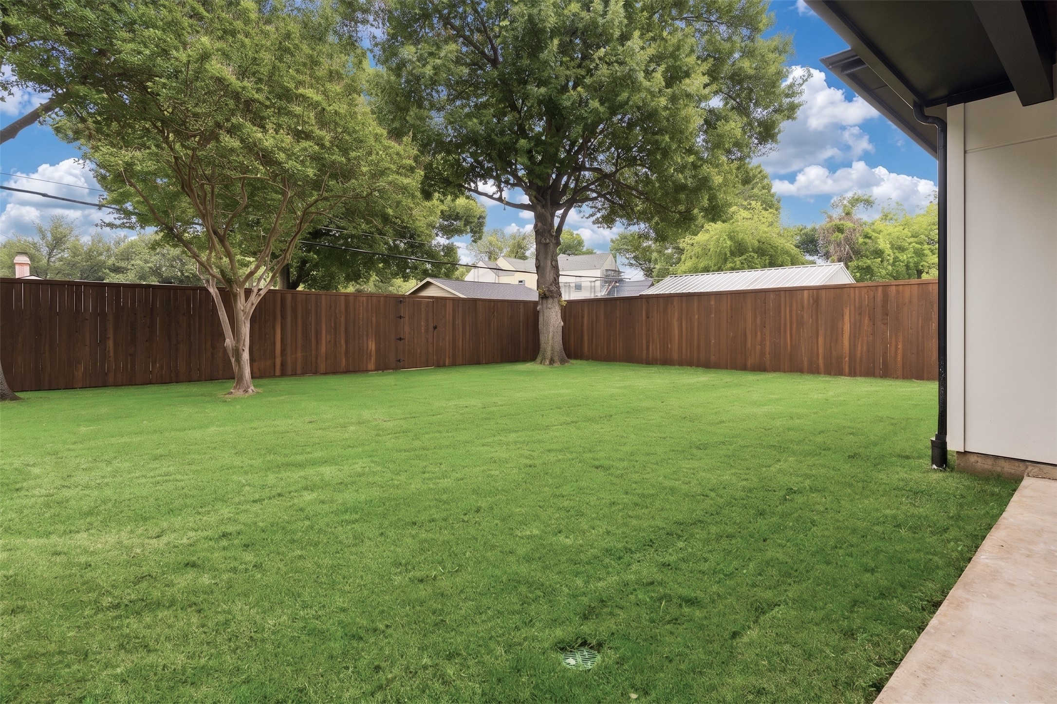 3452 Timberview Road