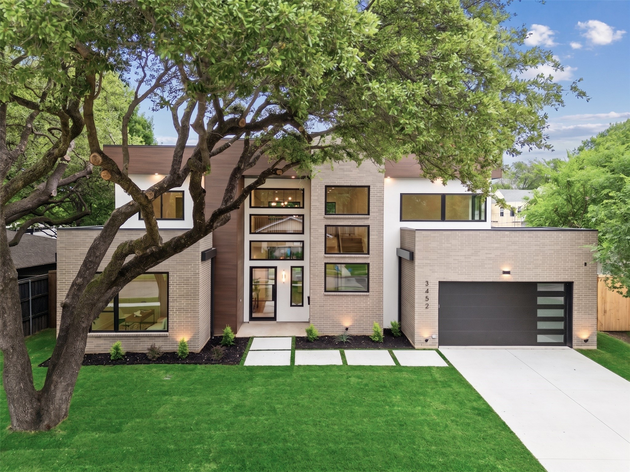 3452 Timberview Road