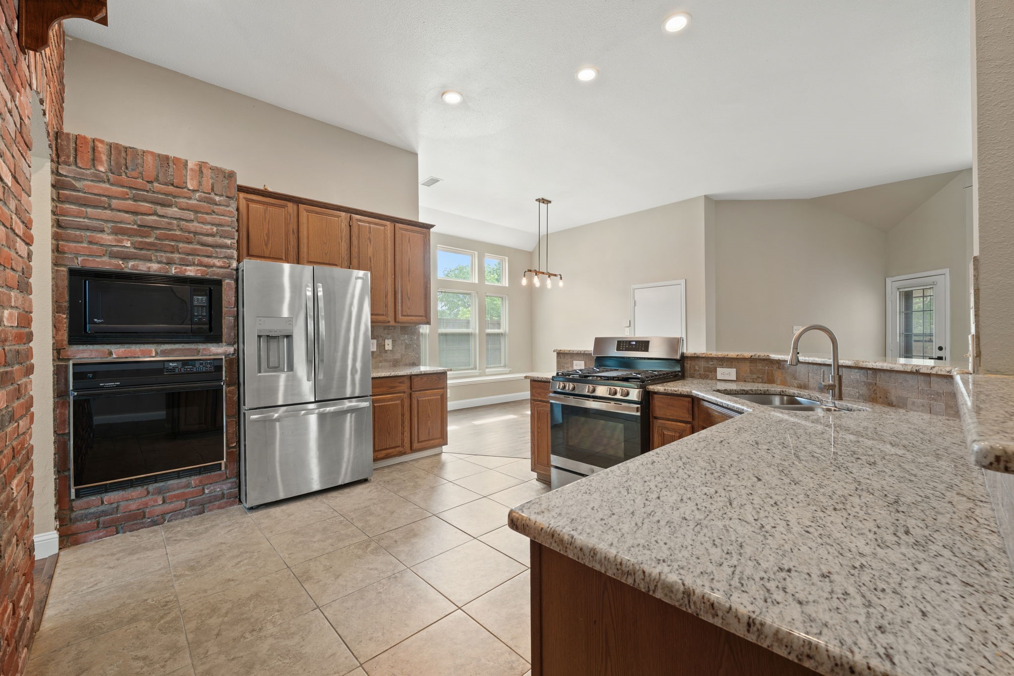 1433 Indian Springs