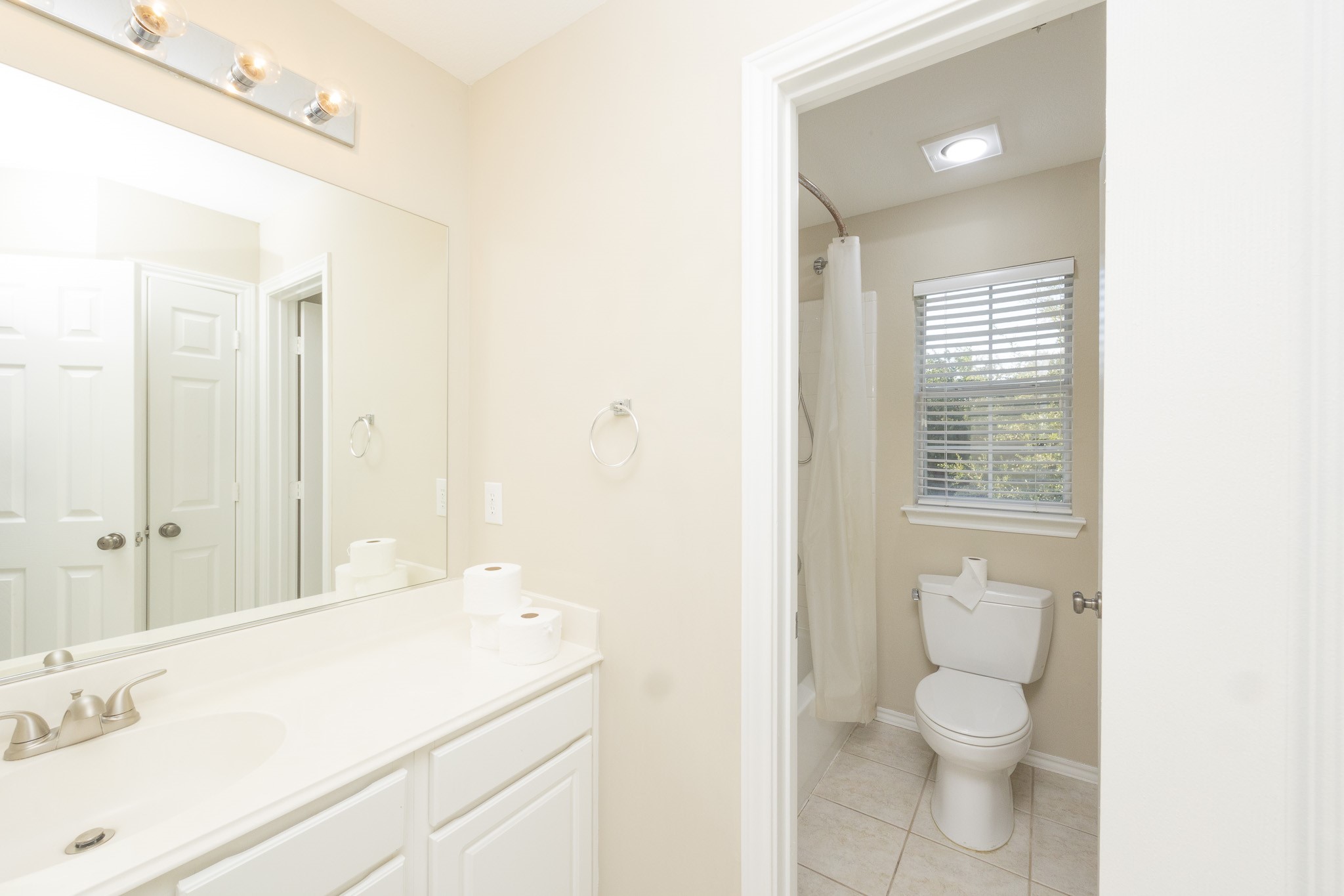 2404 Heather Glen Drive