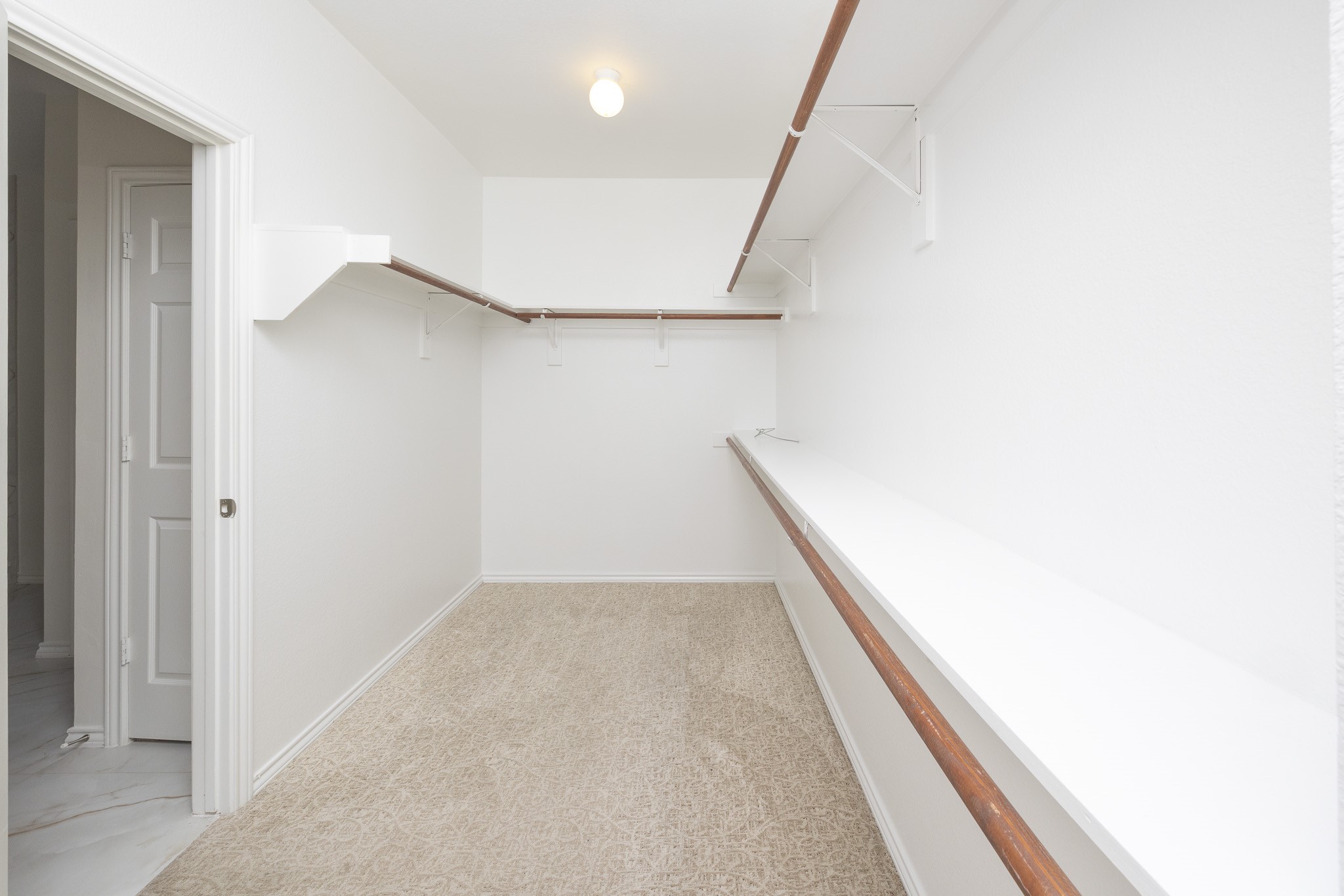 2404 Heather Glen Drive