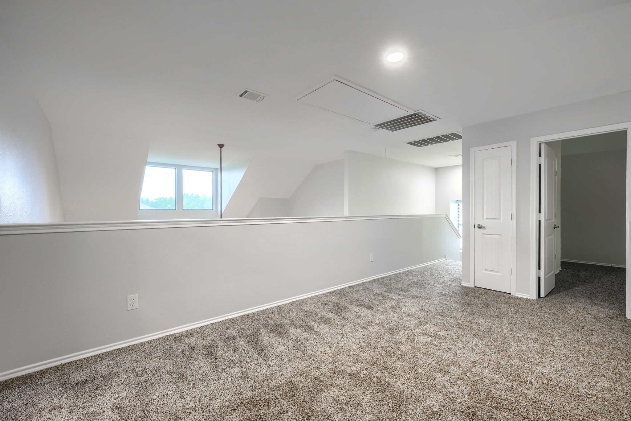 2046 Lake Trail Drive