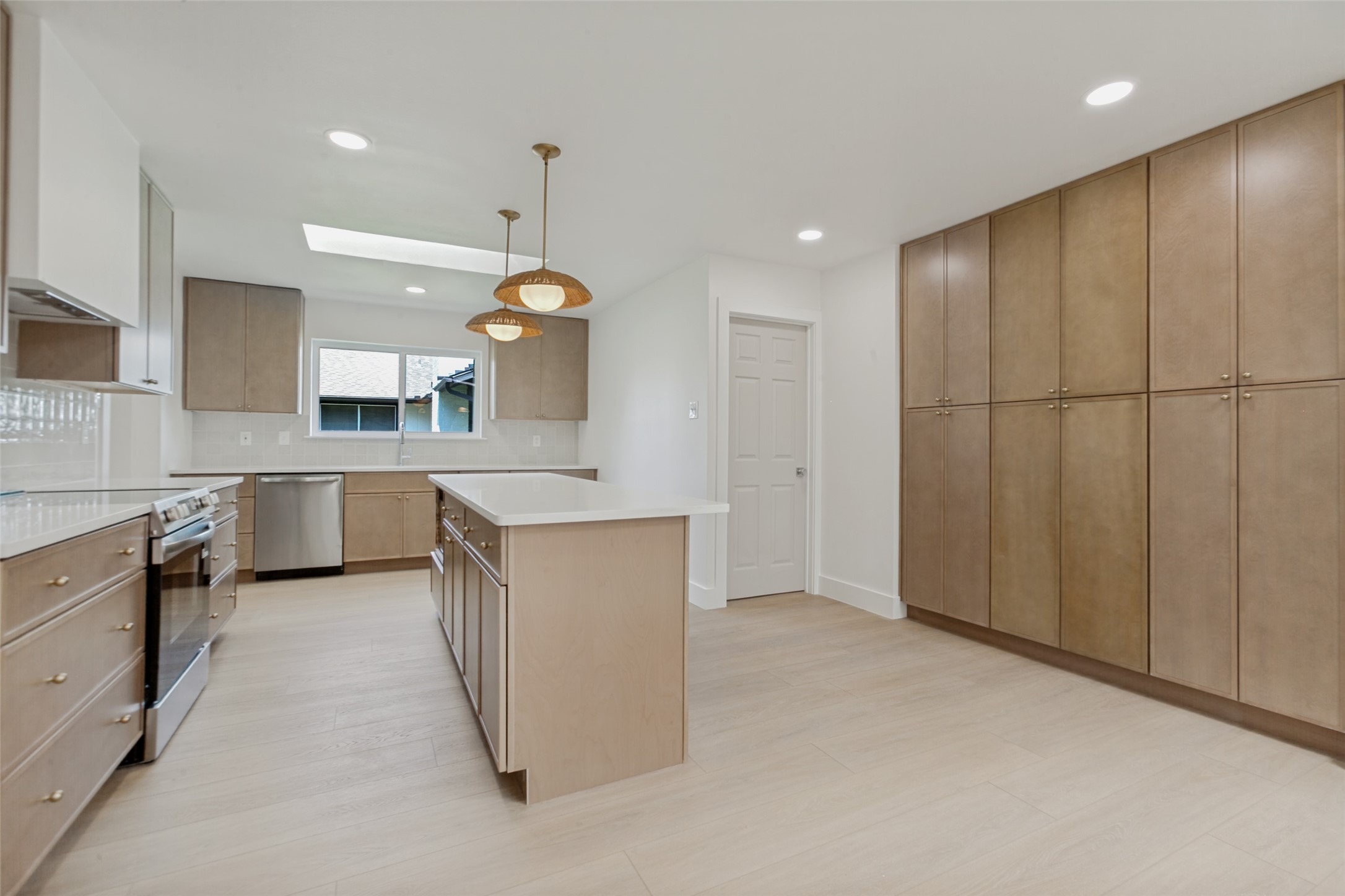 1803 Baylor Drive